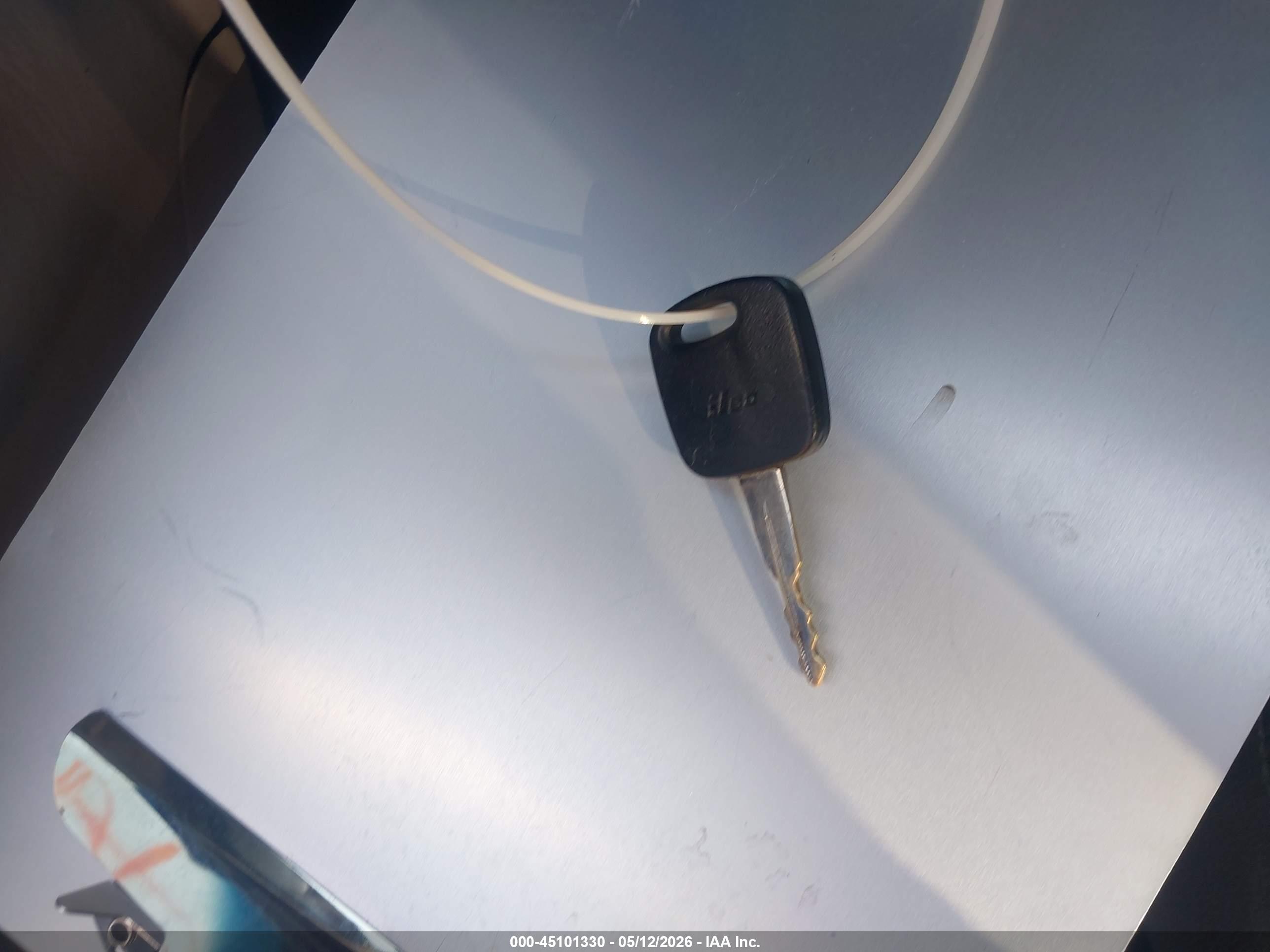 FORD ESCAPE image 11