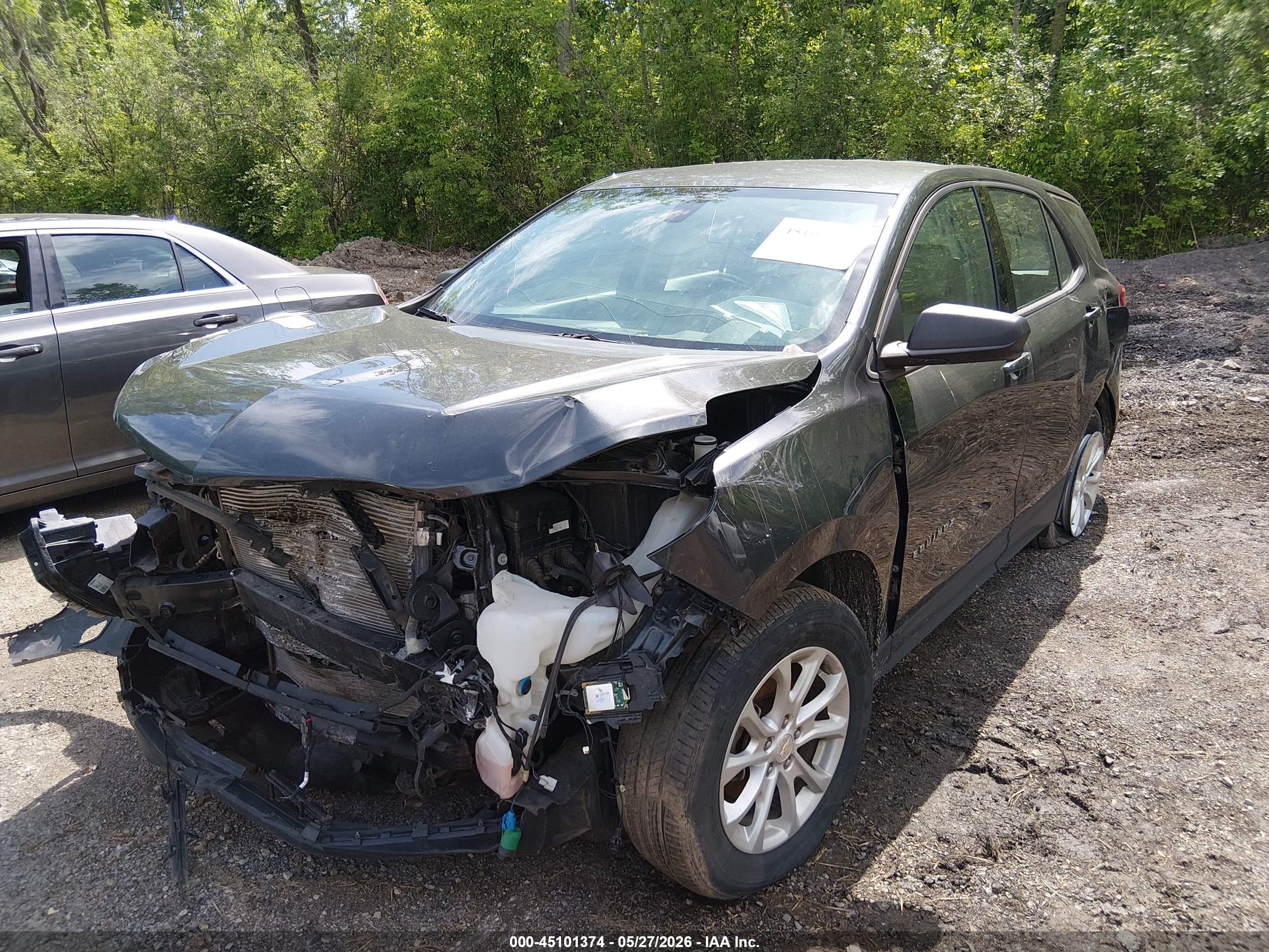 CHEVROLET EQUINOX image 2