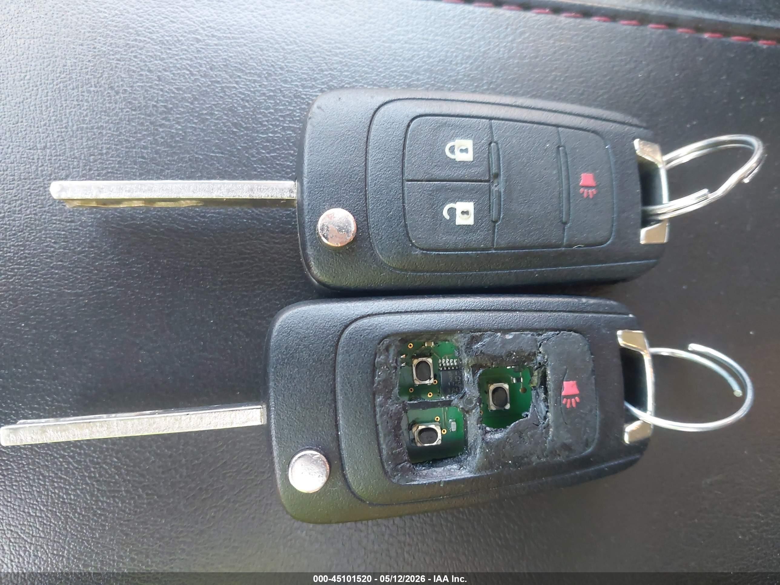 CHEVROLET EQUINOX image 11