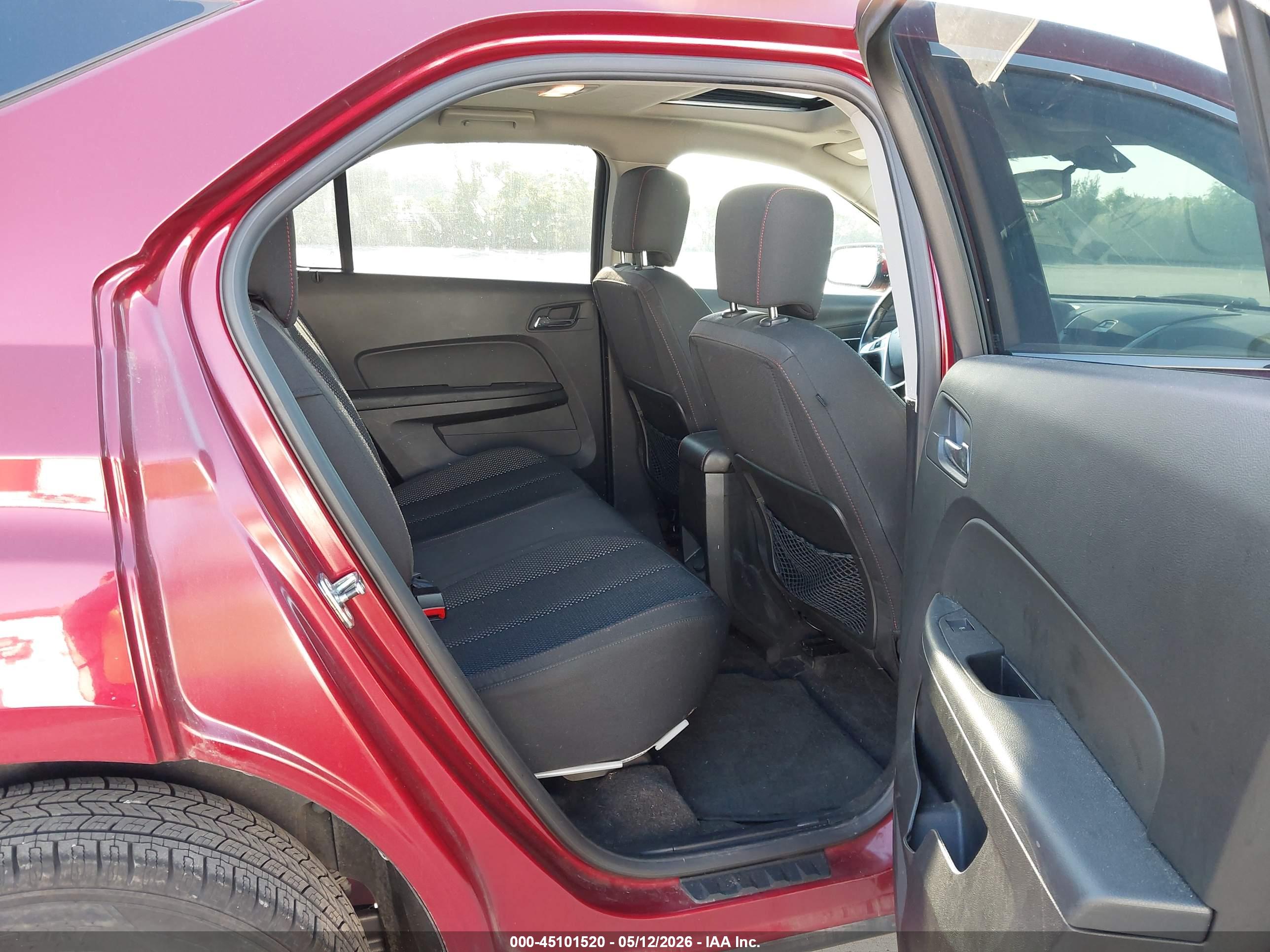 CHEVROLET EQUINOX image 8