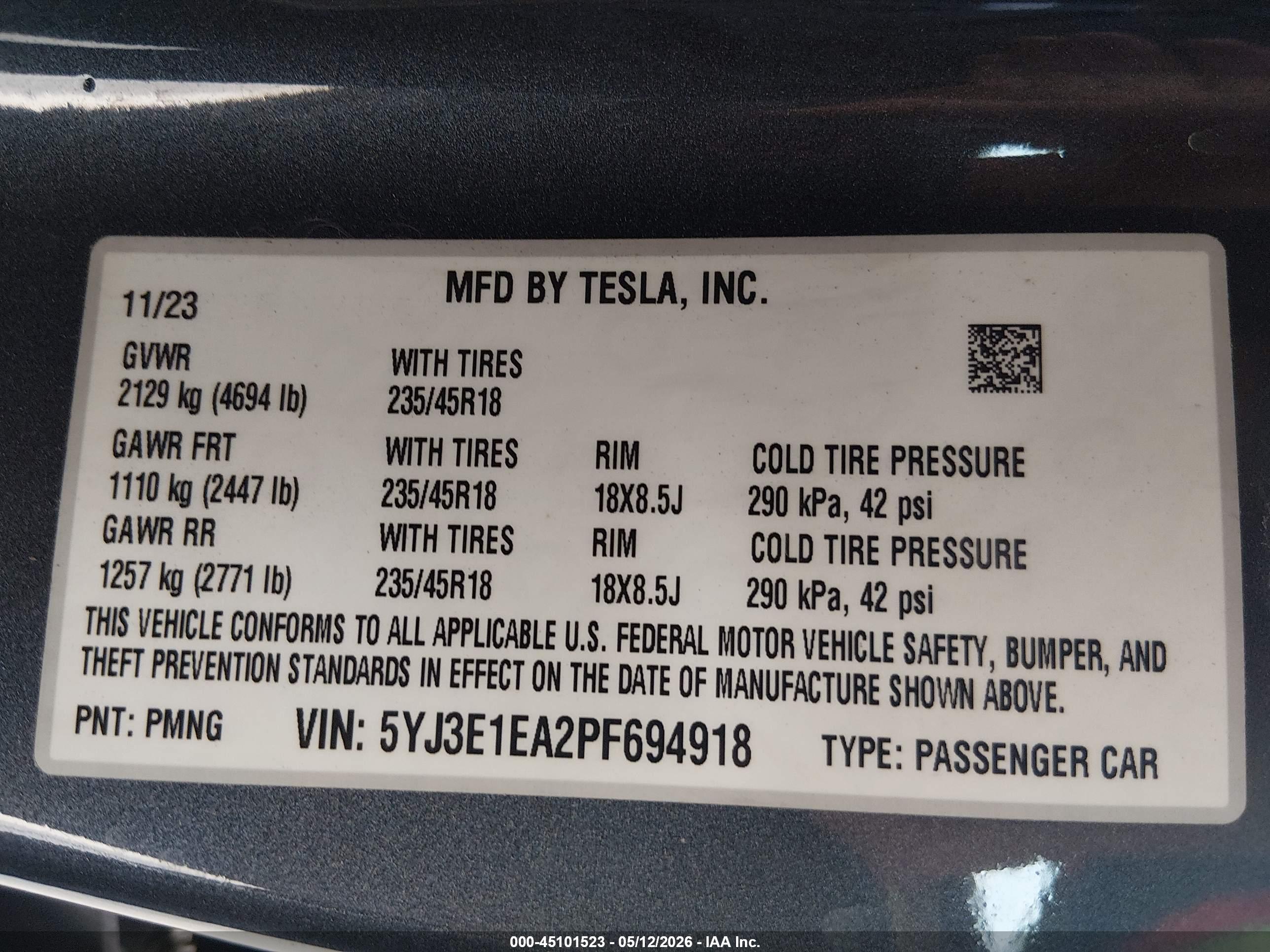 TESLA MODEL image 9