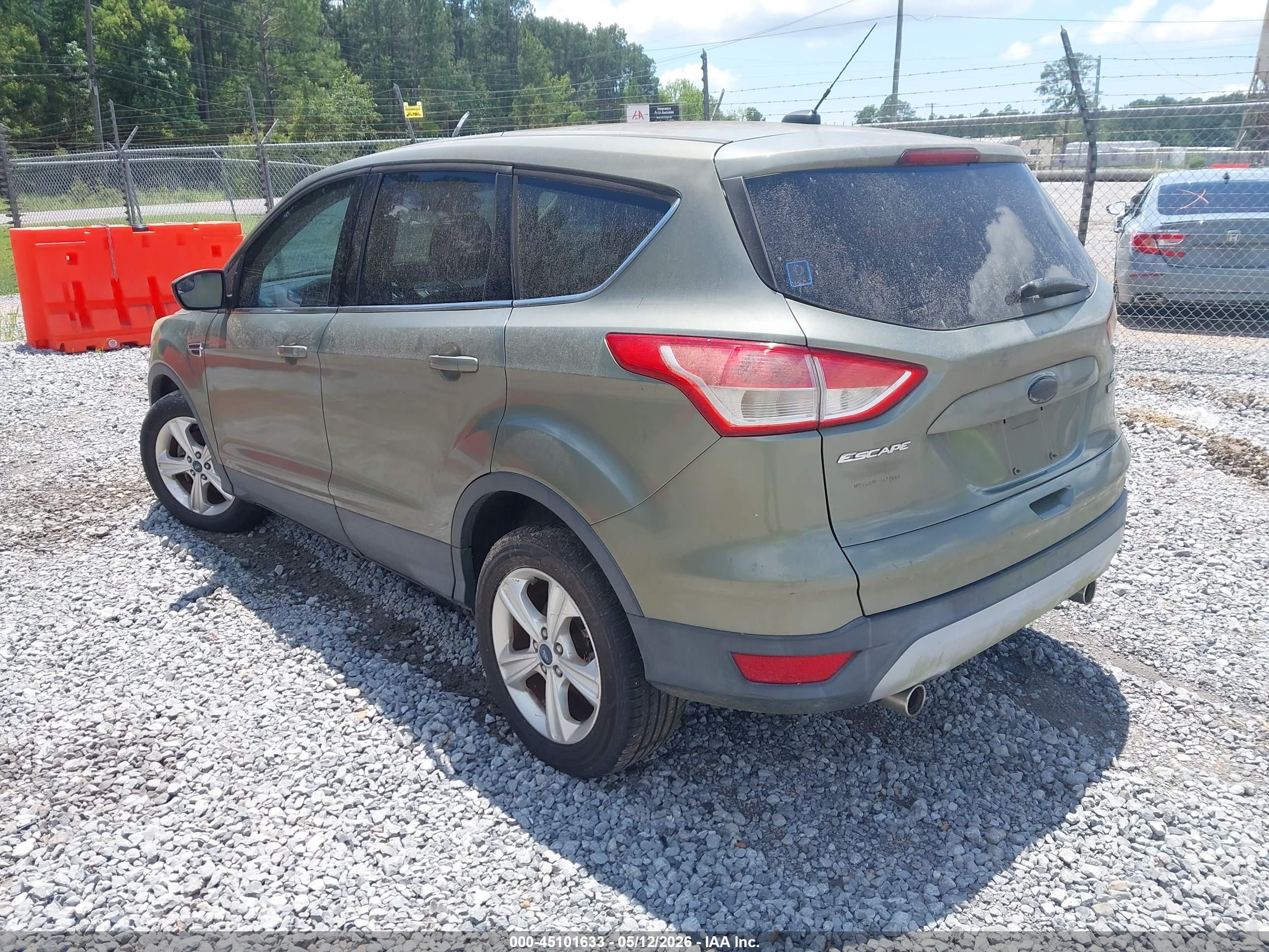 FORD ESCAPE image 3