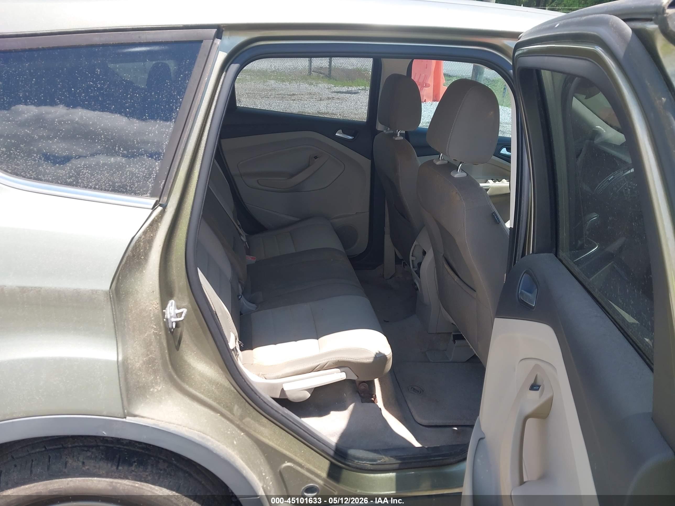 FORD ESCAPE image 8