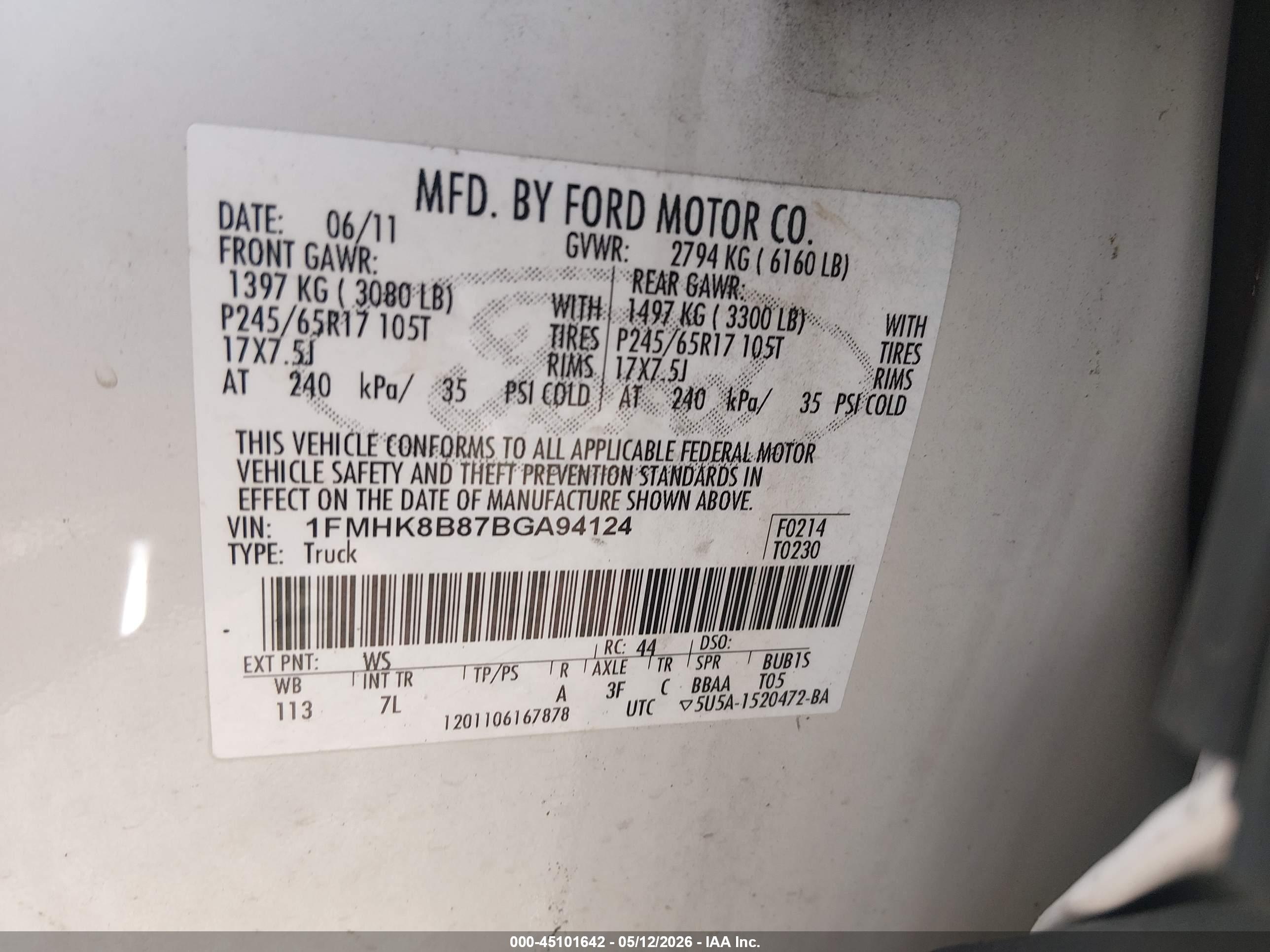 FORD EXPLORER image 9