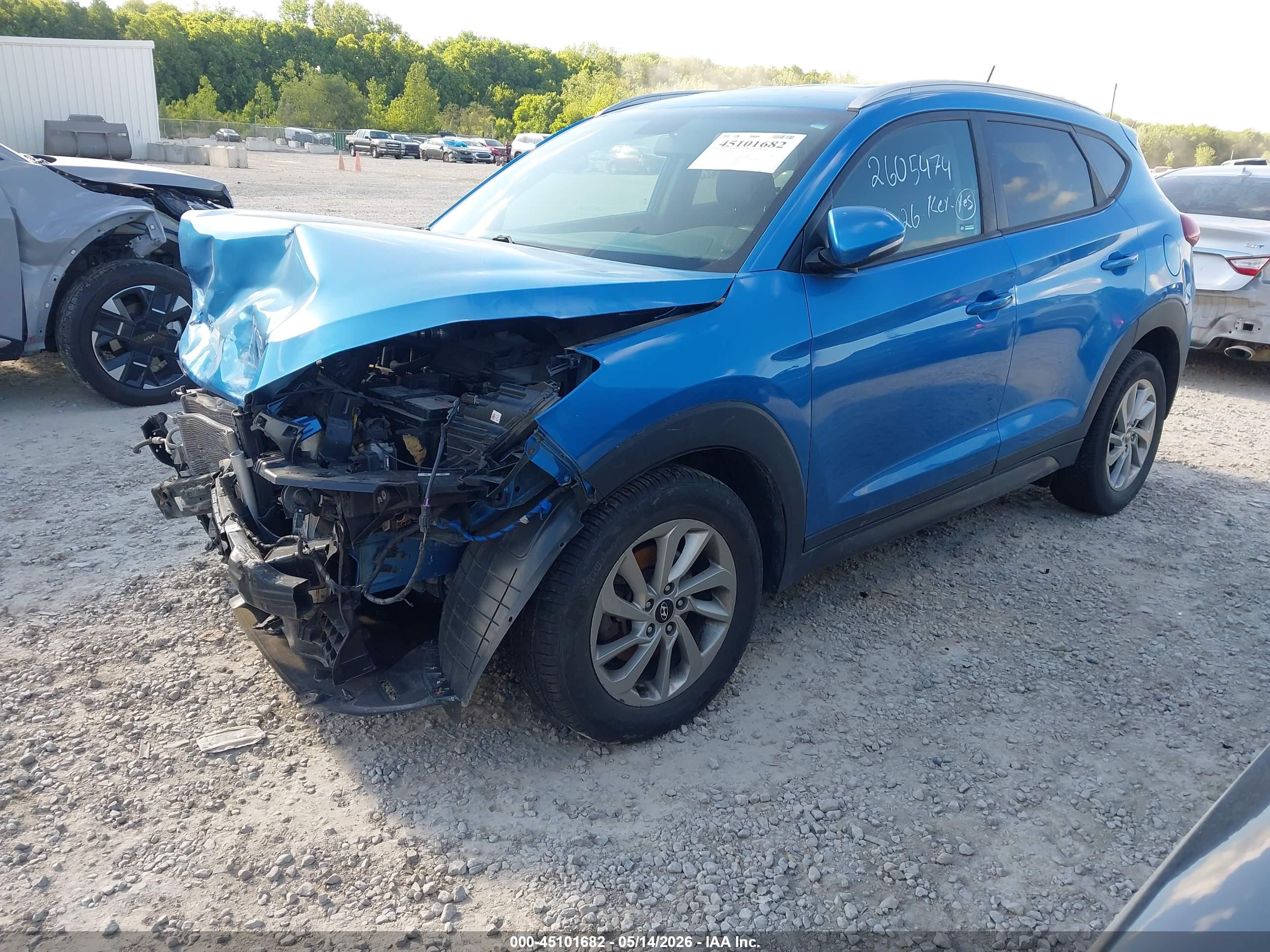 HYUNDAI TUCSON image 2