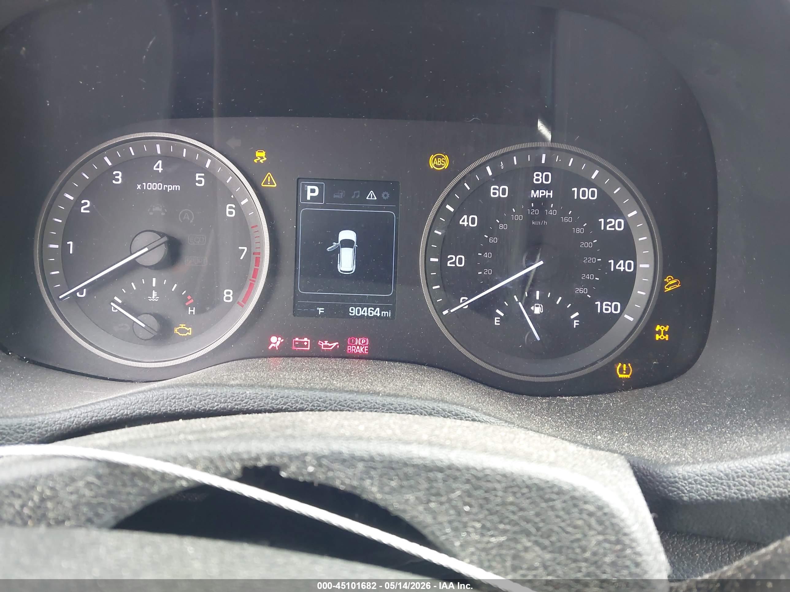 HYUNDAI TUCSON image 7
