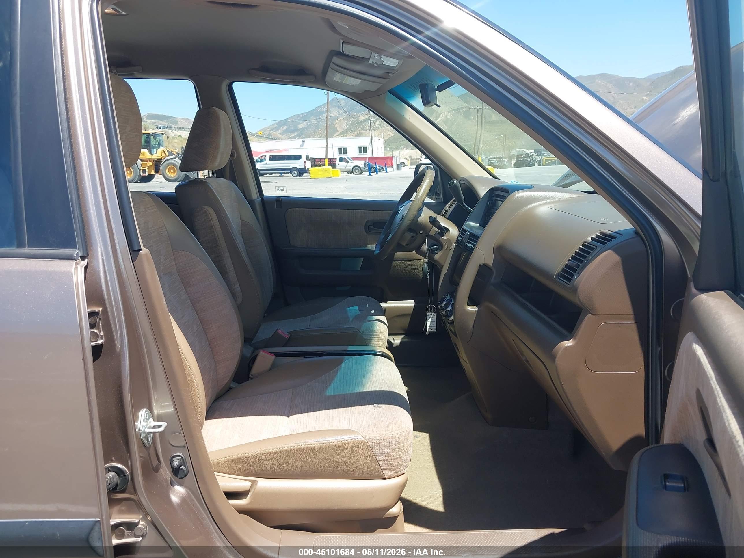 HONDA CR-V image 5