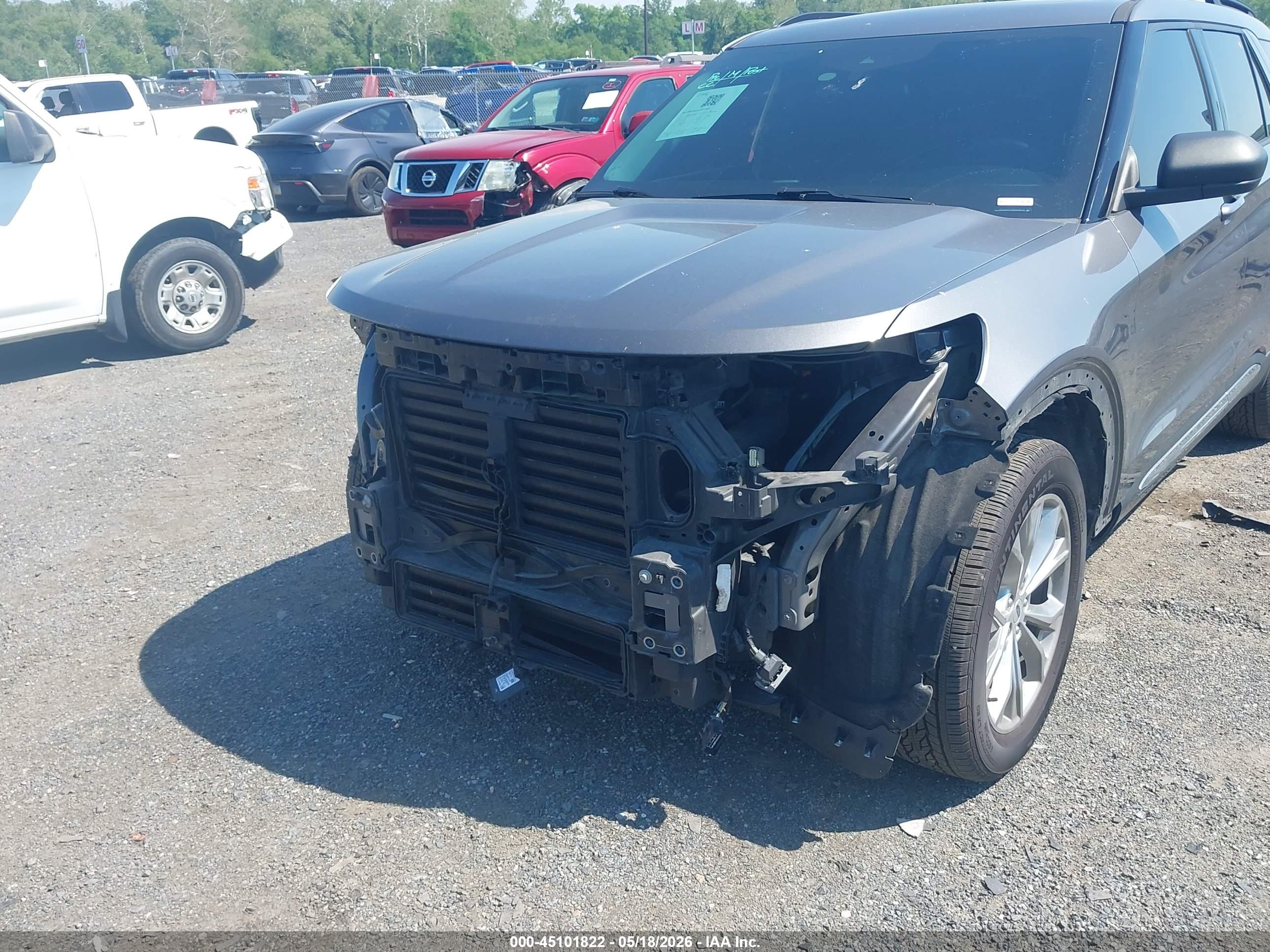 FORD EXPLORER image 6