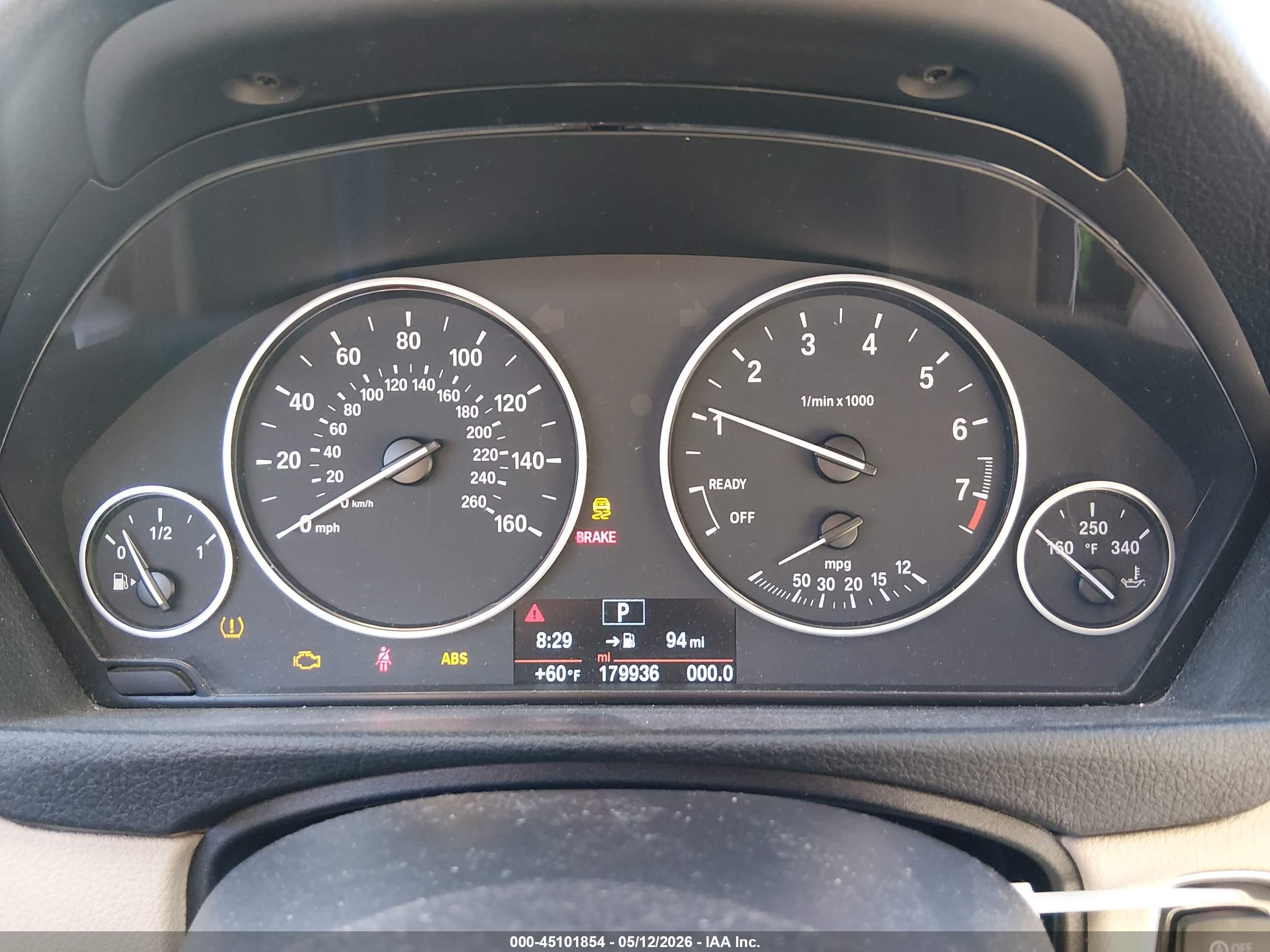 BMW 320I image 7