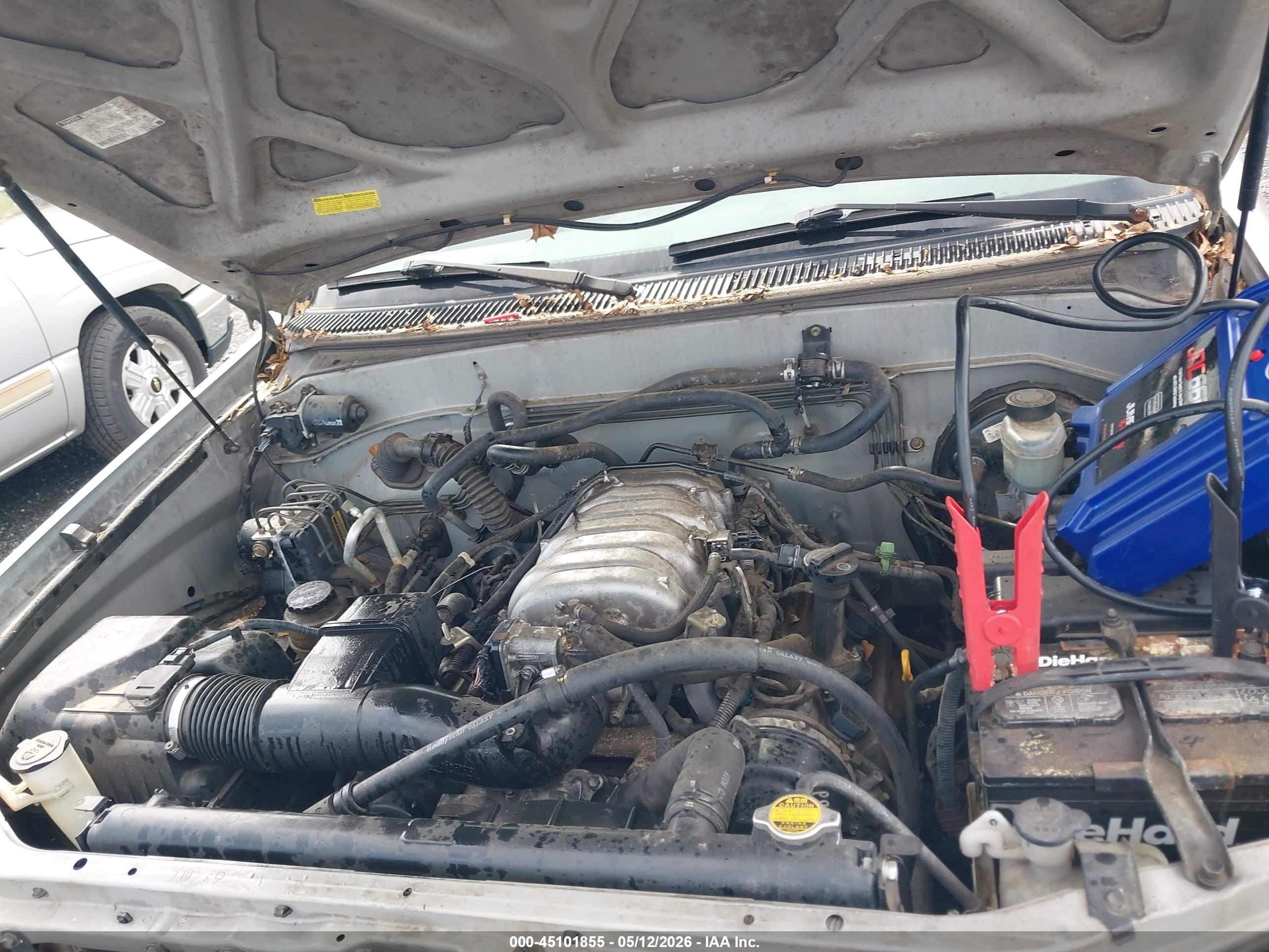 TOYOTA SEQUOIA image 10