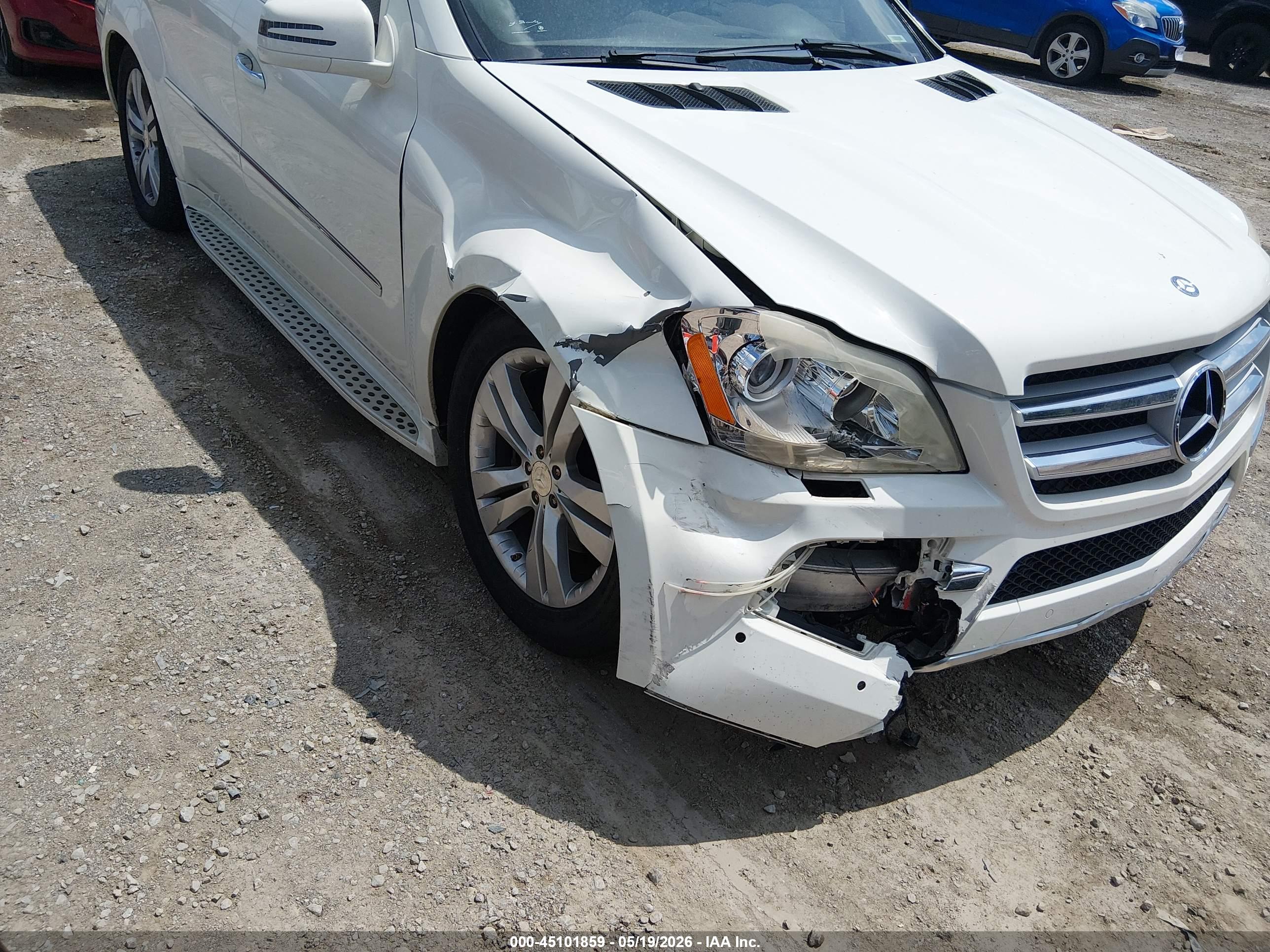 MERCEDES-BENZ GL image 6