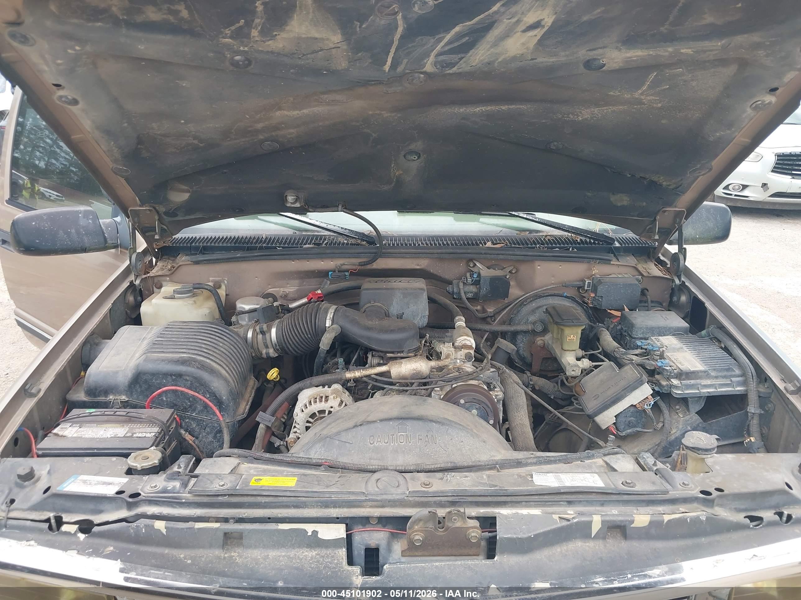 CHEVROLET C/K image 10