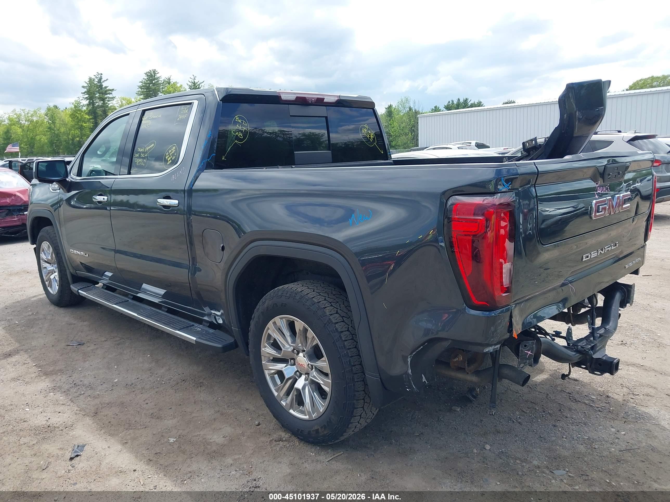 GMC SIERRA image 3