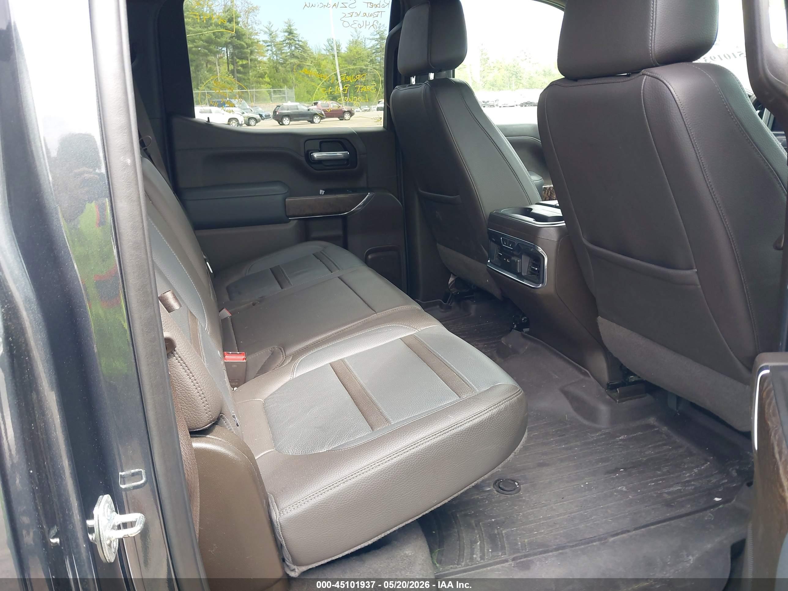GMC SIERRA image 8