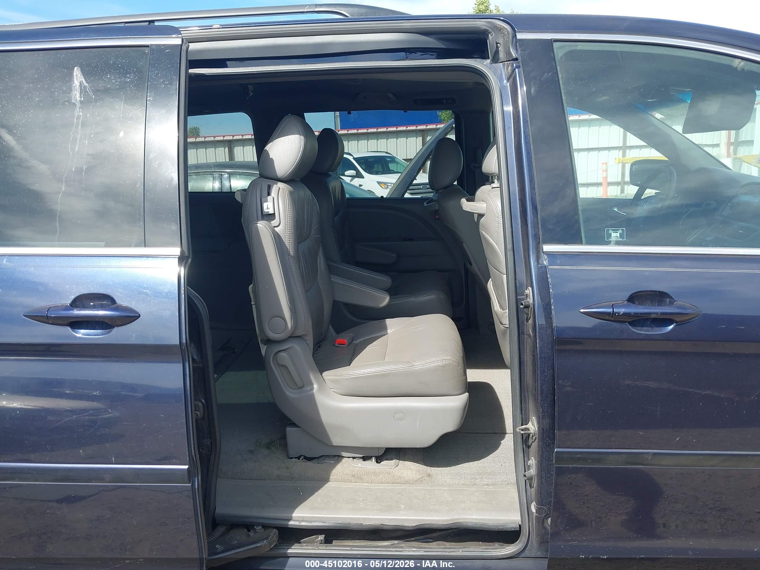 HONDA ODYSSEY image 8