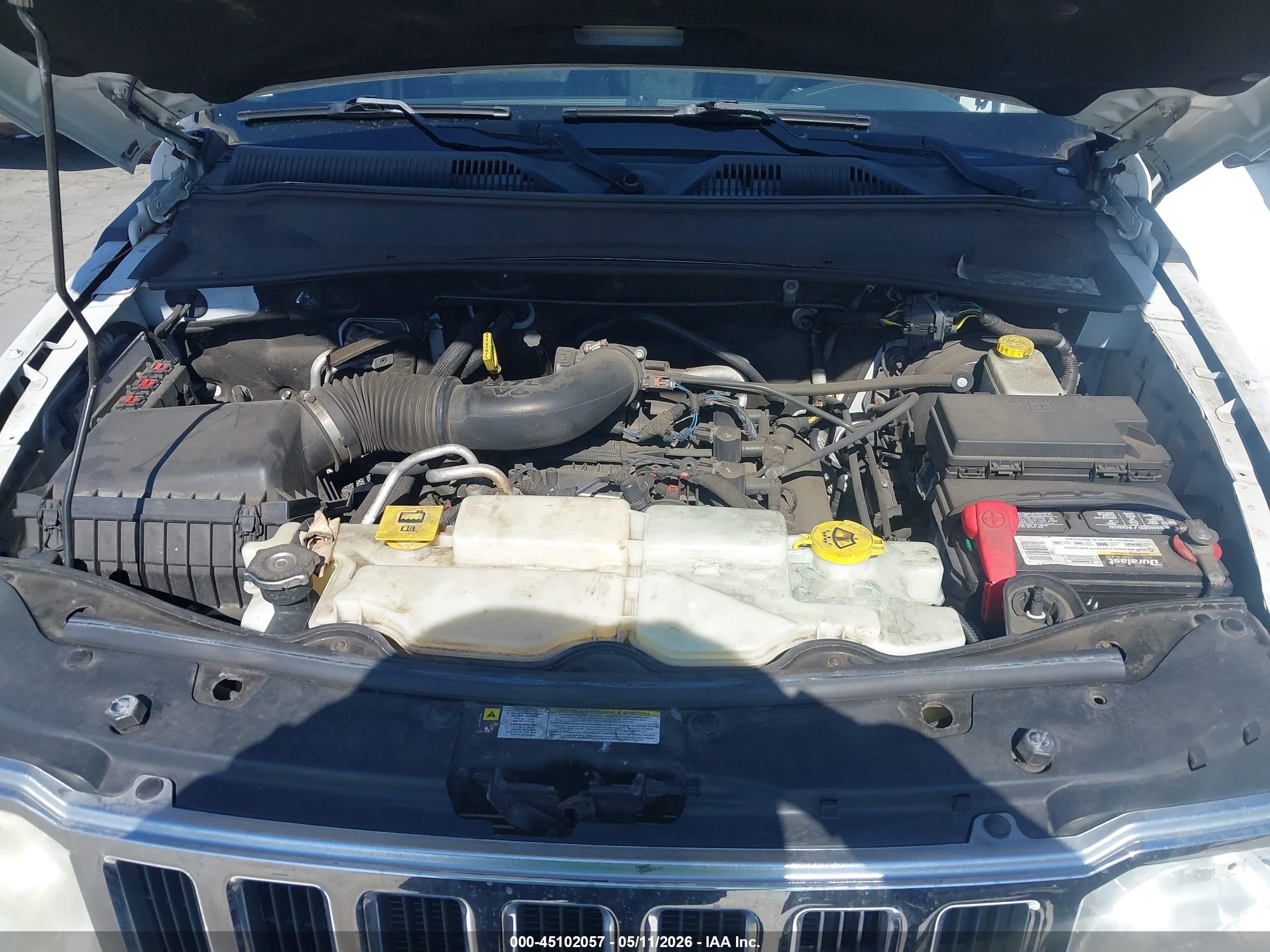 JEEP LIBERTY image 10