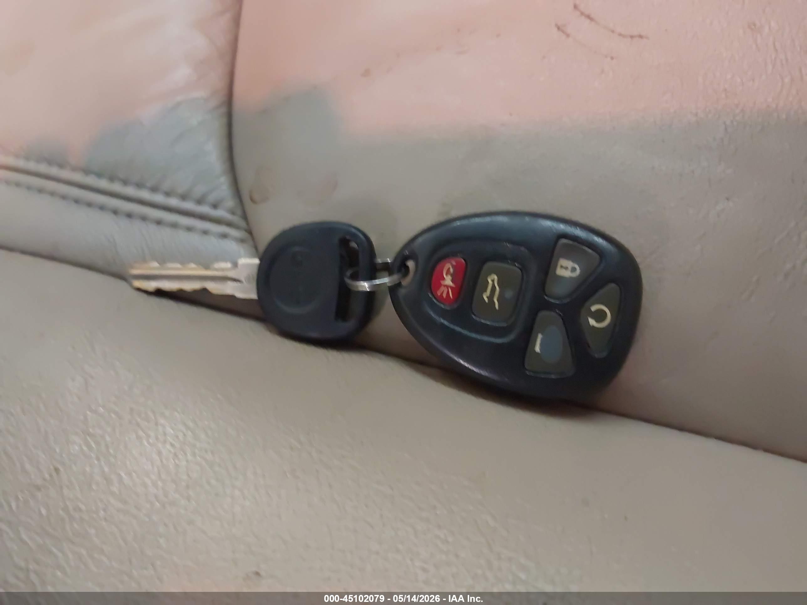 GMC ACADIA image 11