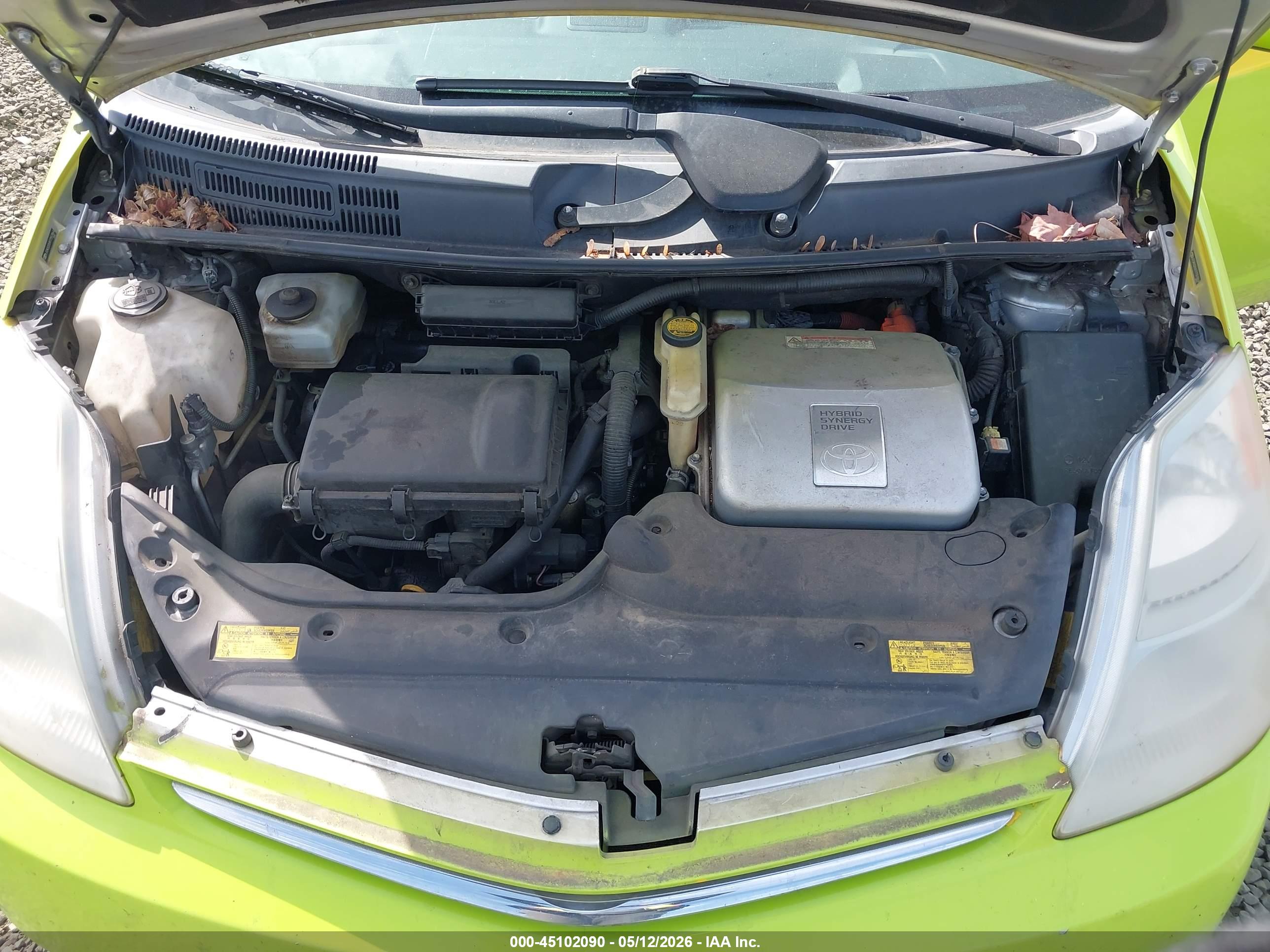 TOYOTA PRIUS image 10