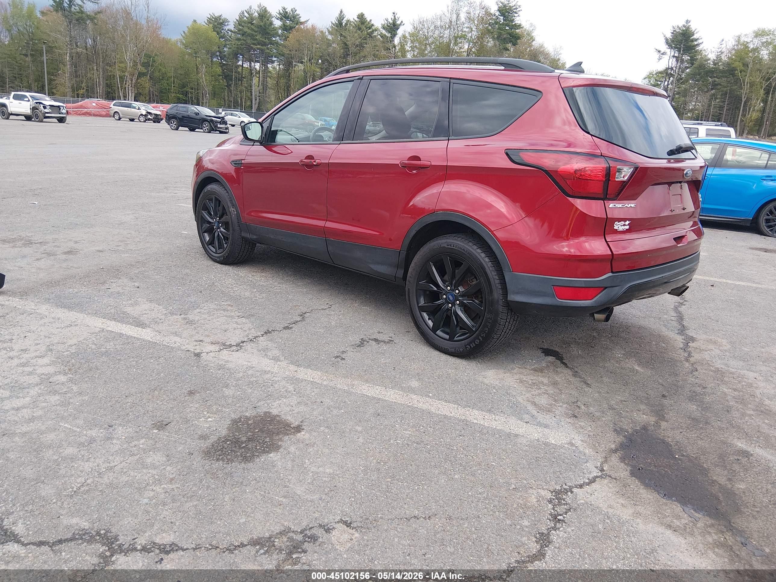 FORD ESCAPE image 3