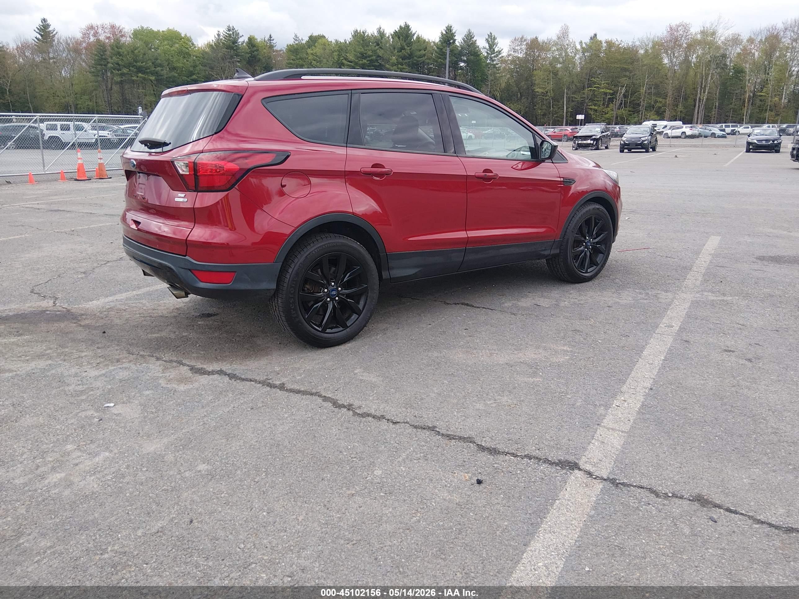 FORD ESCAPE image 4