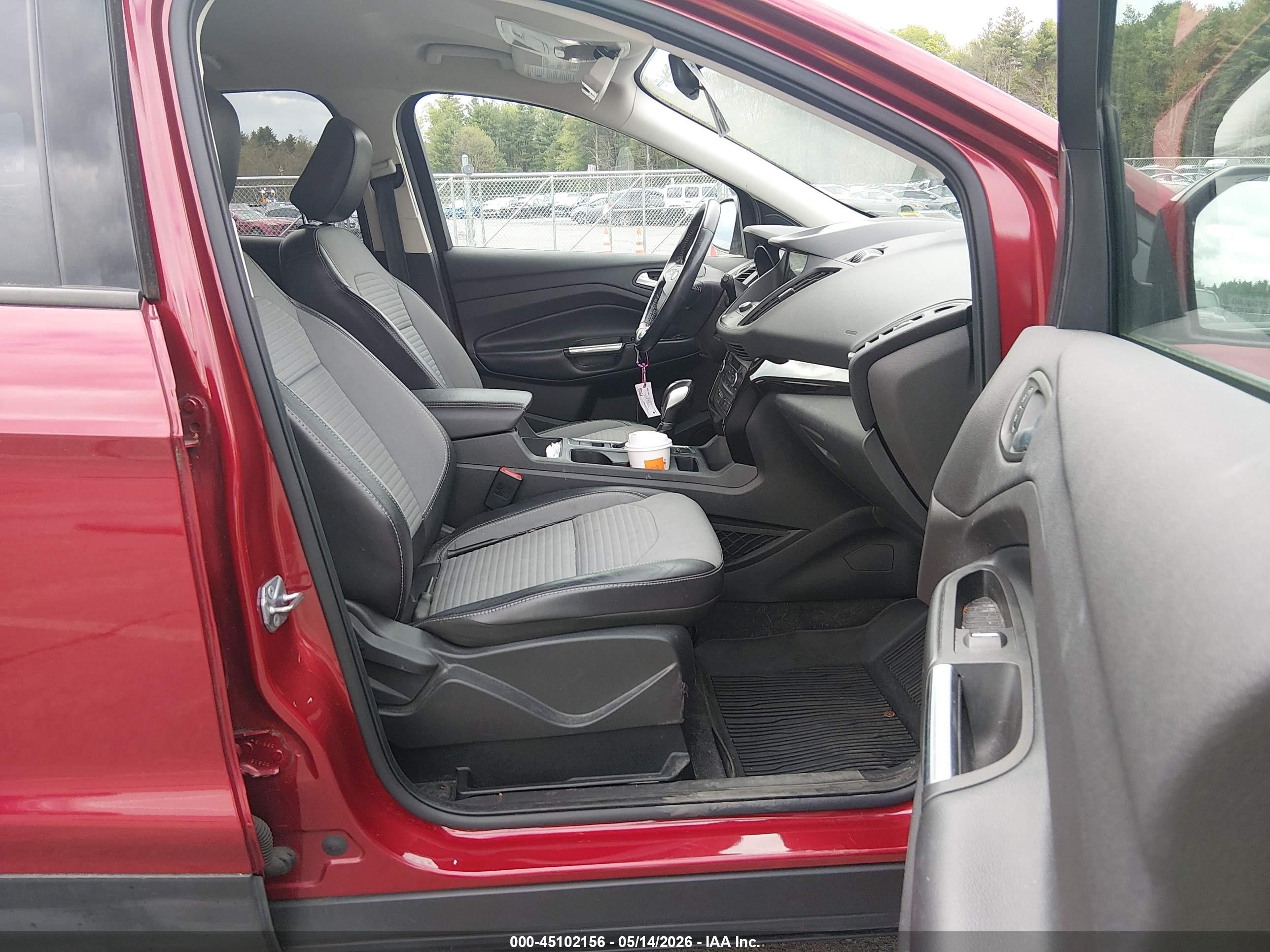 FORD ESCAPE image 5
