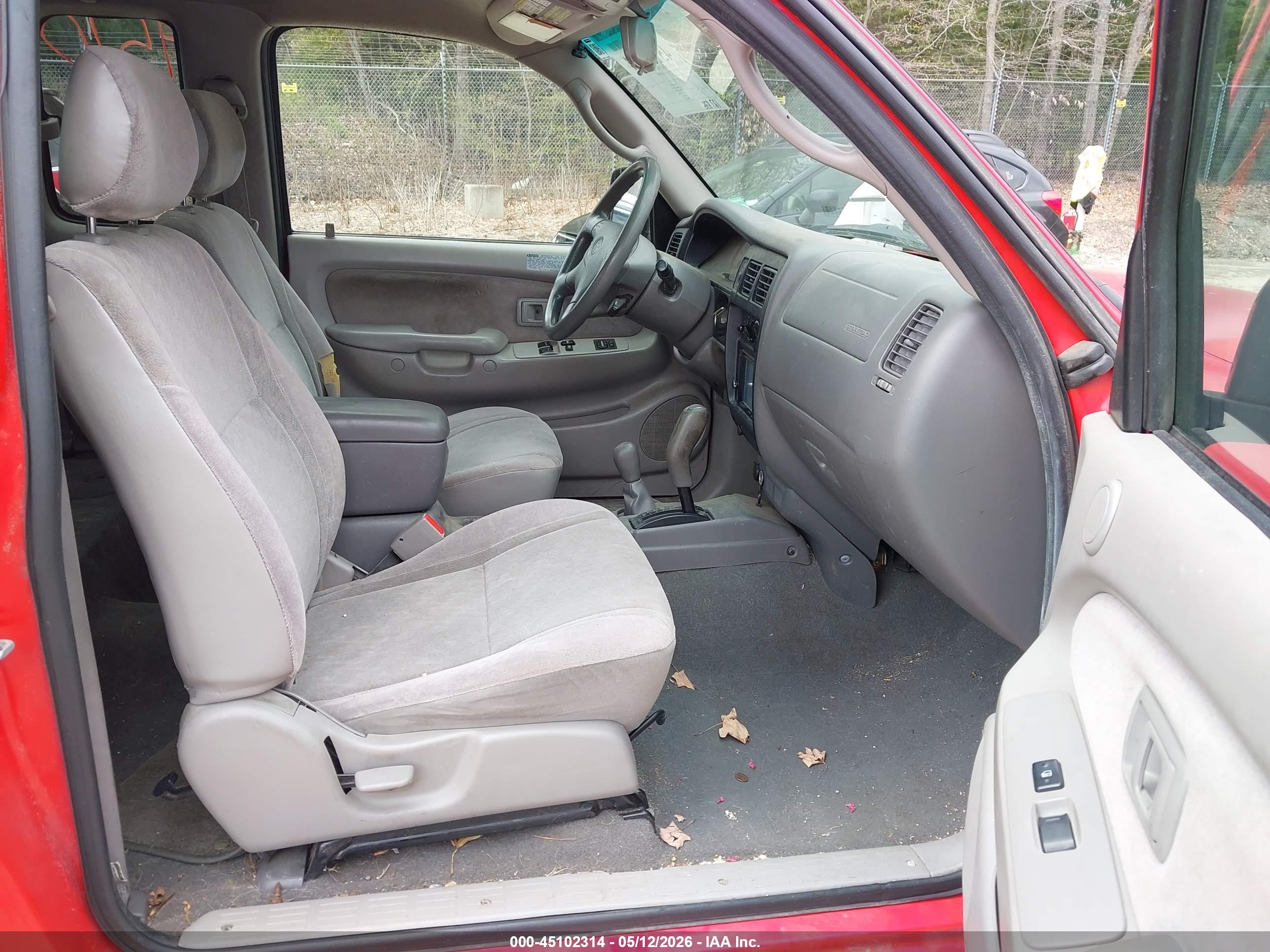 TOYOTA TACOMA image 5