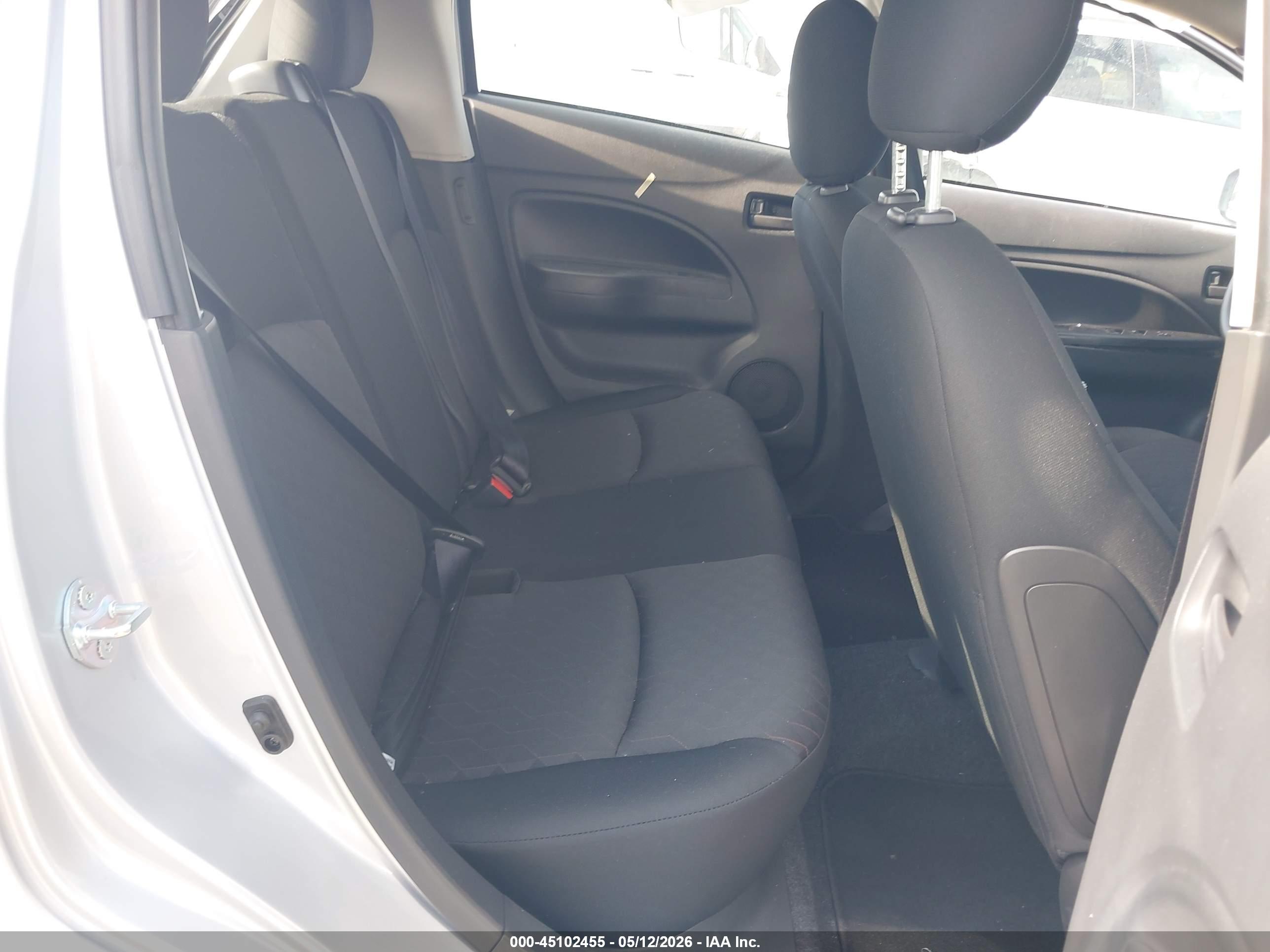 MITSUBISHI MIRAGE image 8