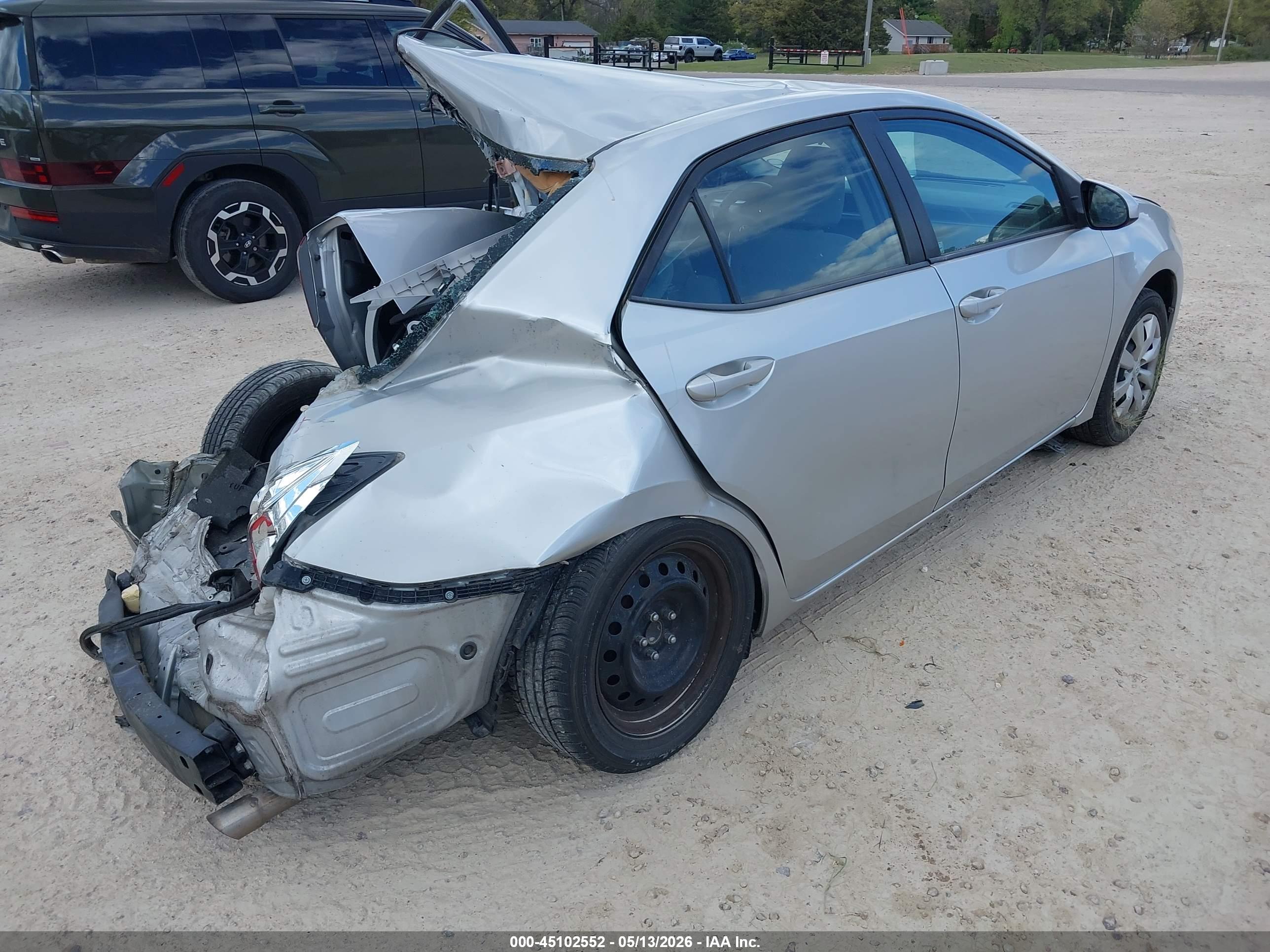 TOYOTA COROLLA image 4