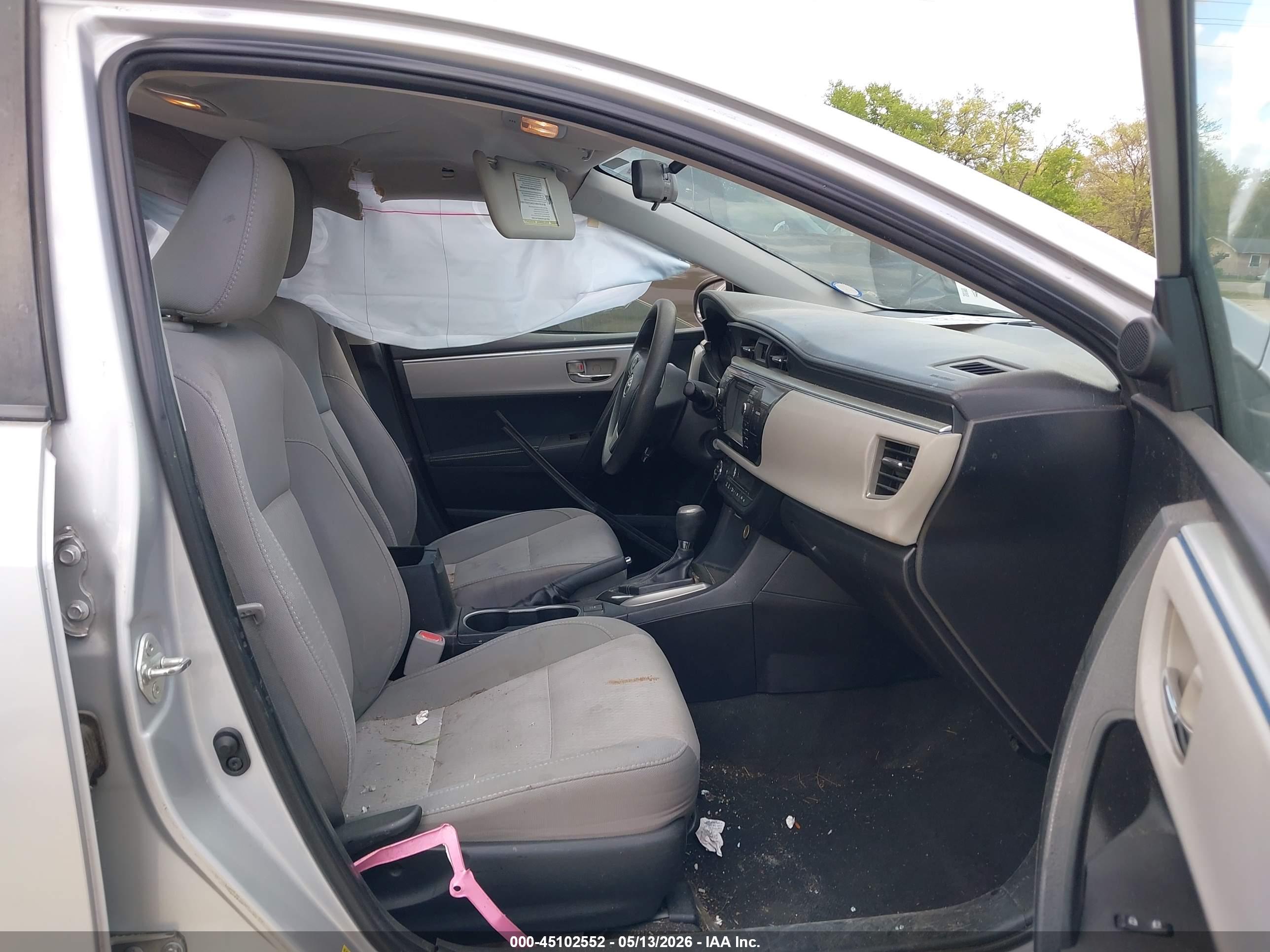 TOYOTA COROLLA image 5