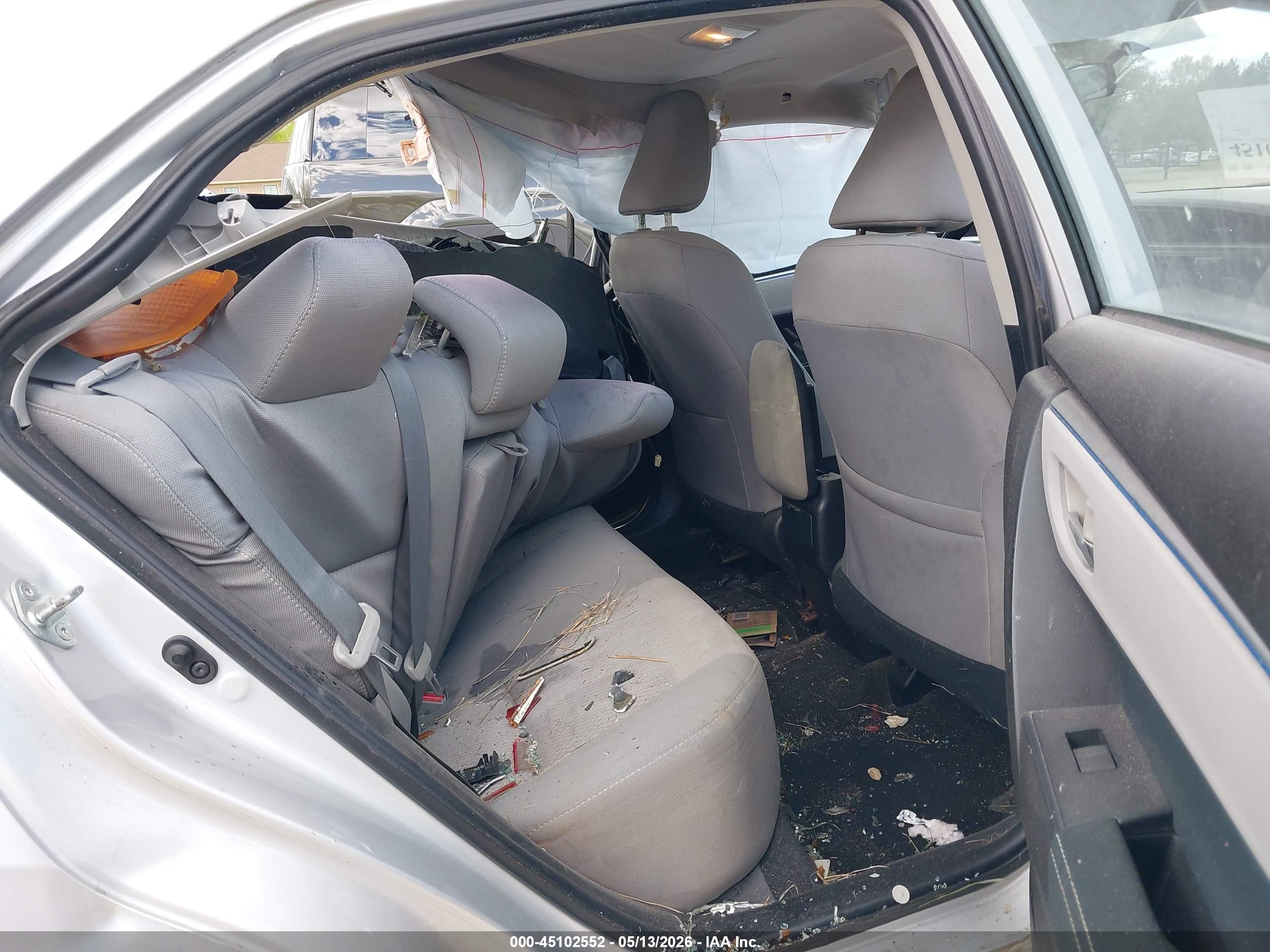 TOYOTA COROLLA image 8