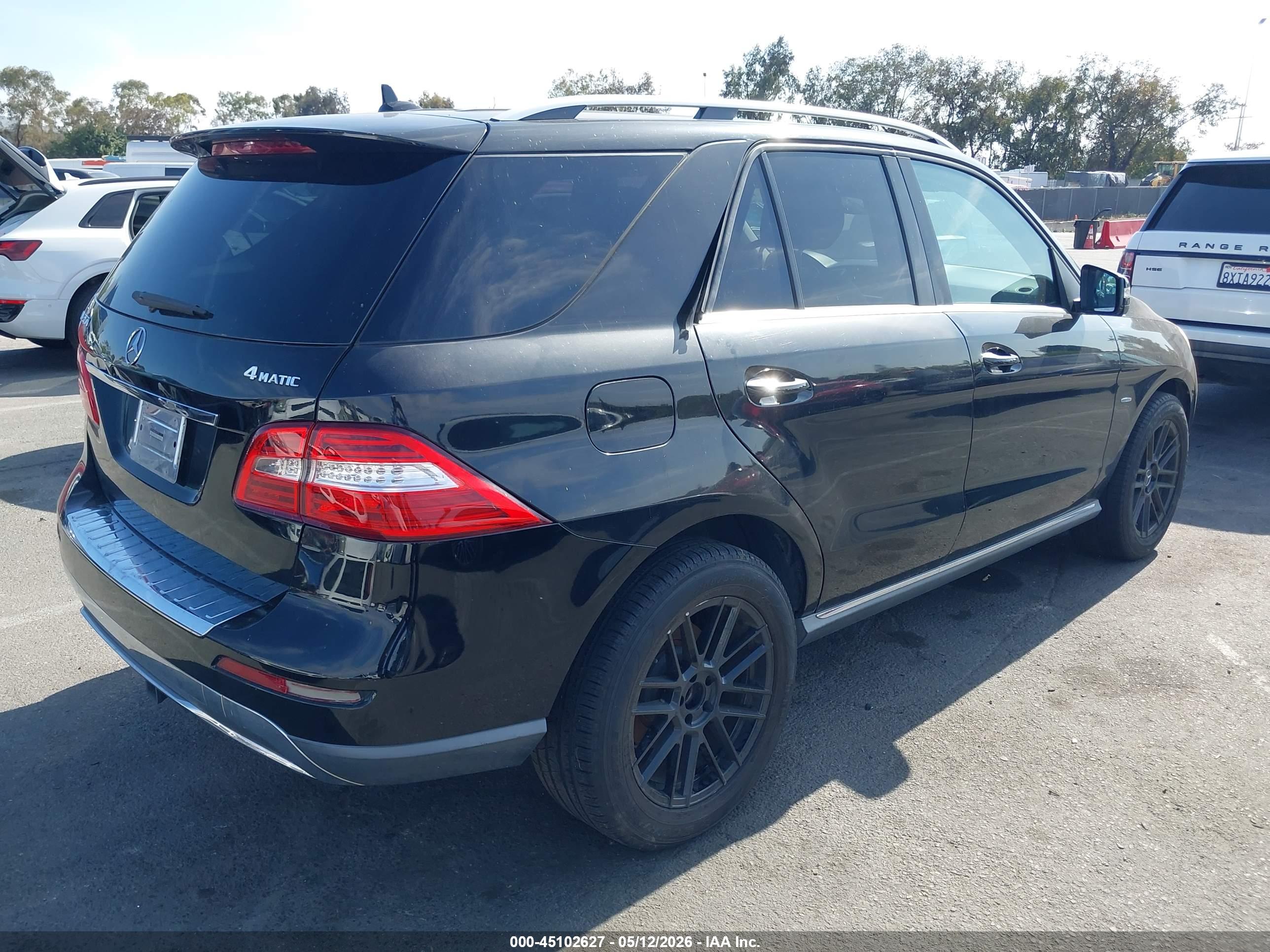 MERCEDES-BENZ ML image 4