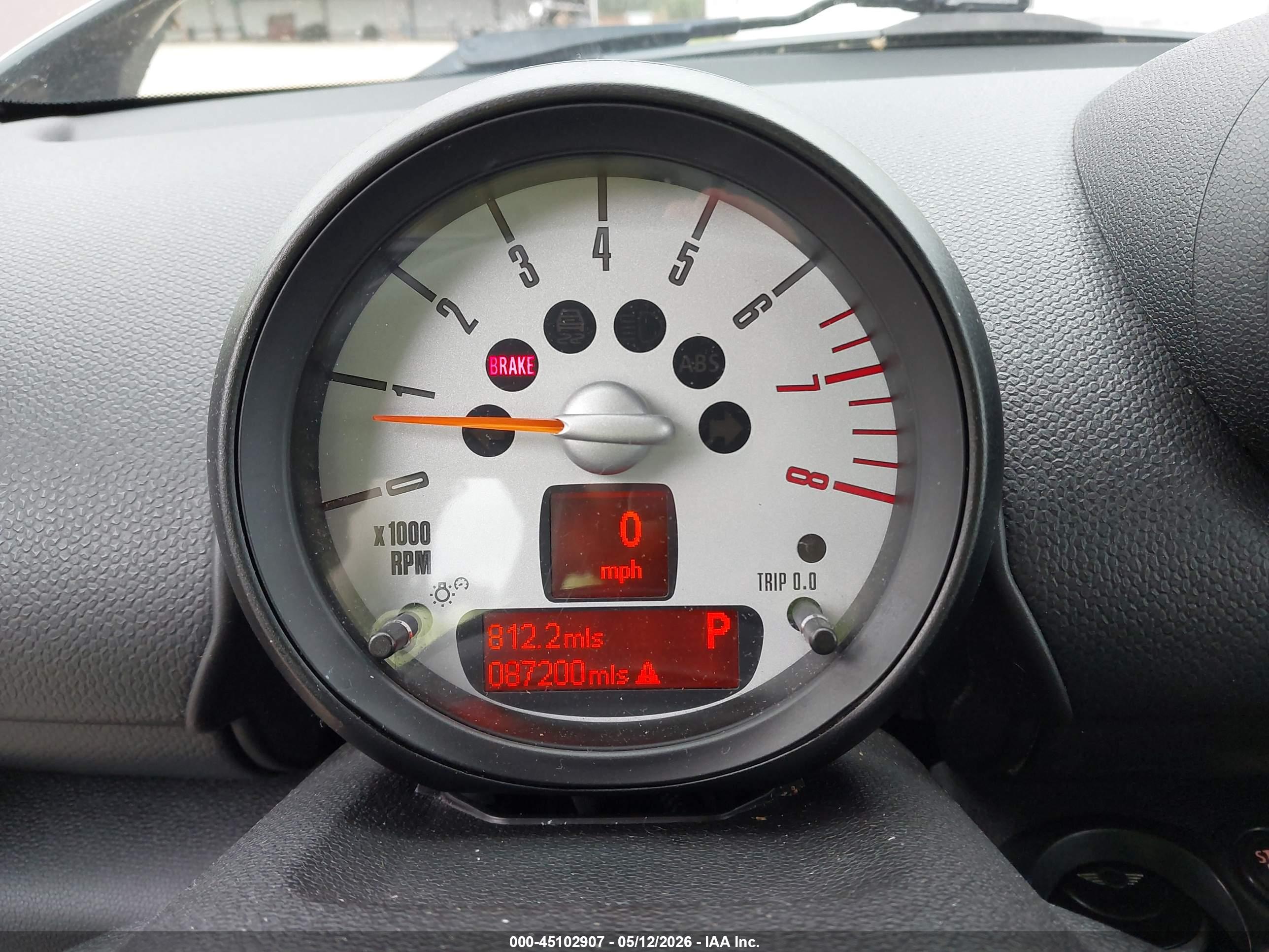 MINI COUNTRYMAN image 7