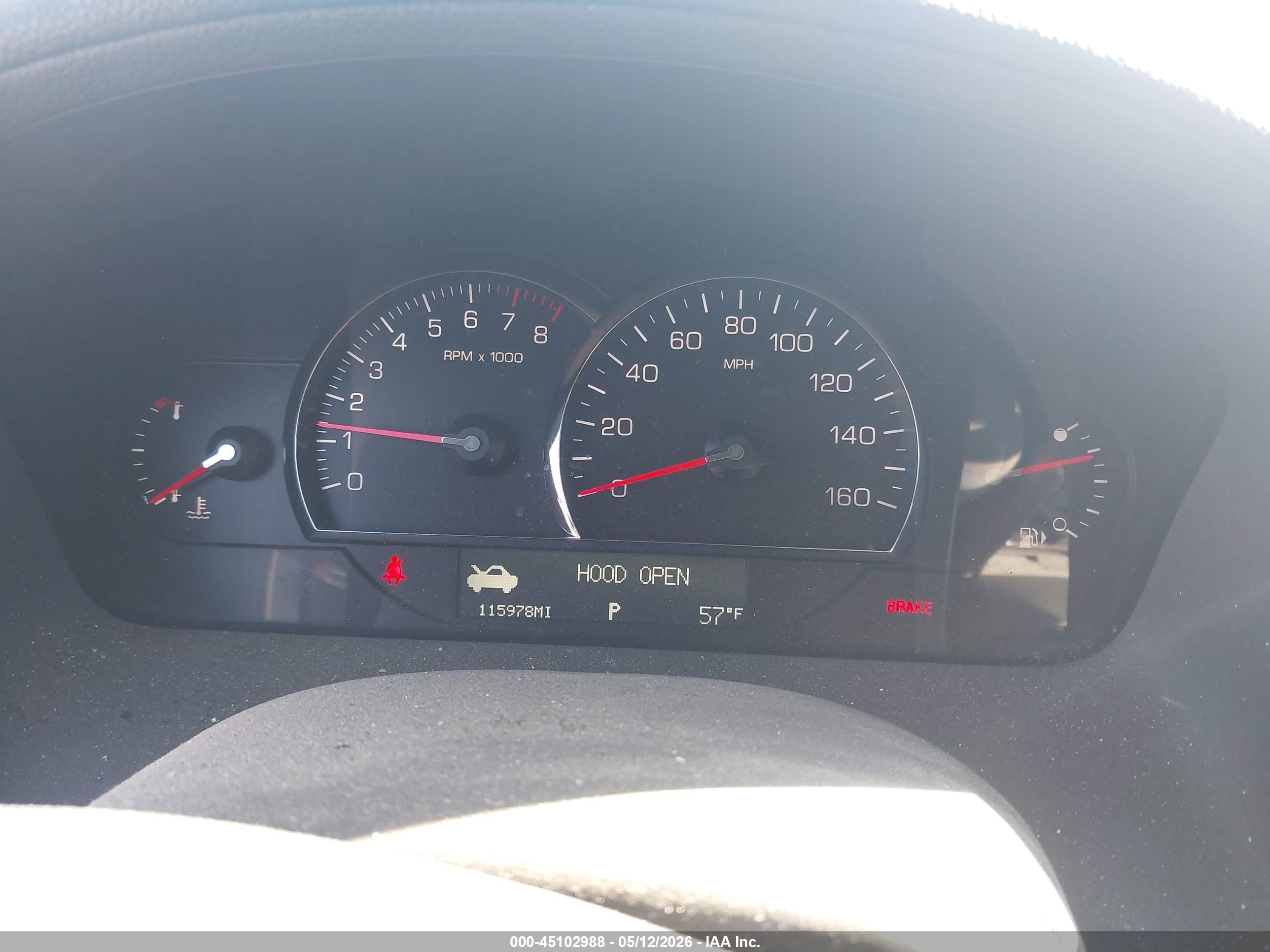 CADILLAC SRX image 7