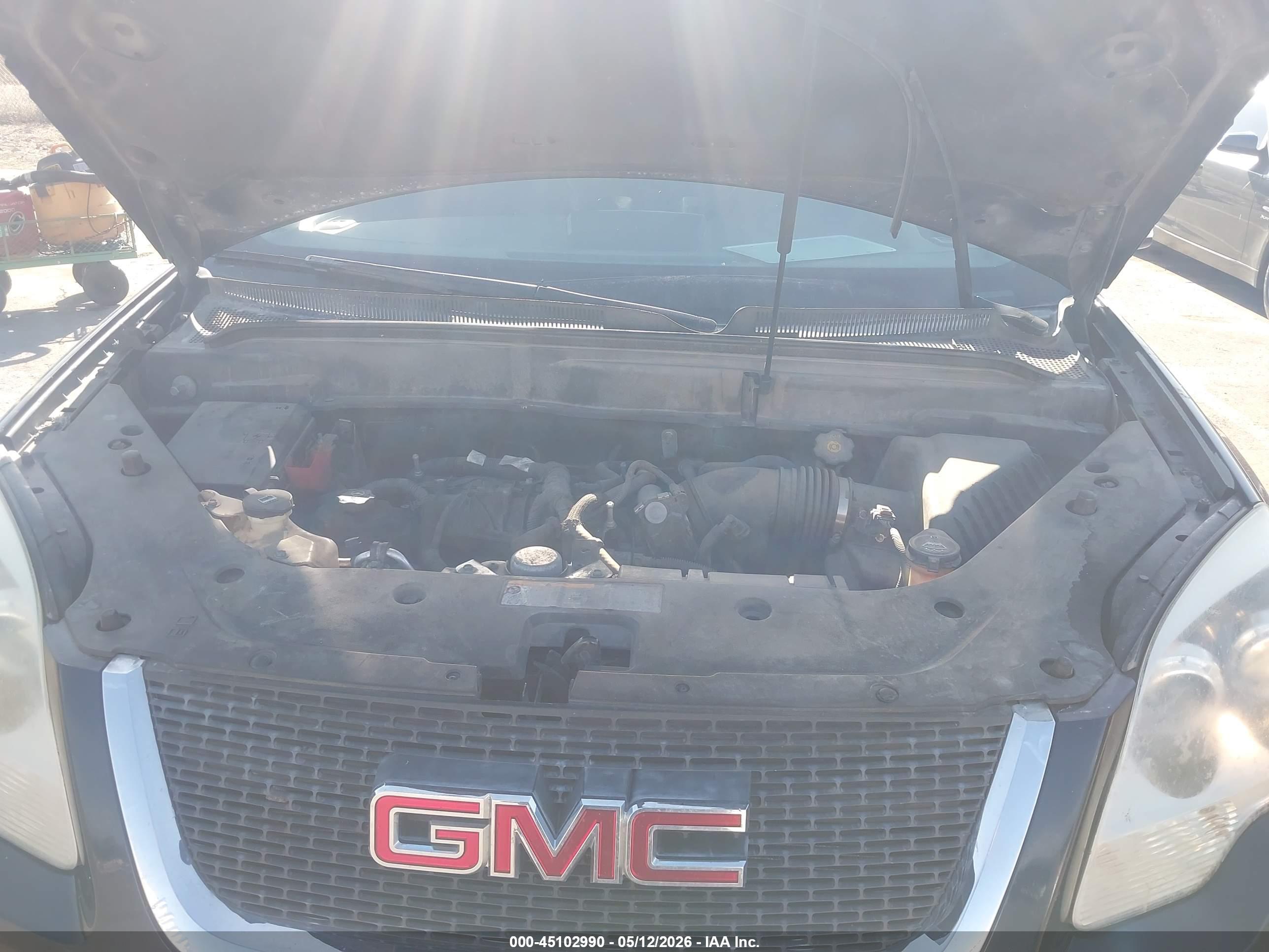GMC ACADIA image 10