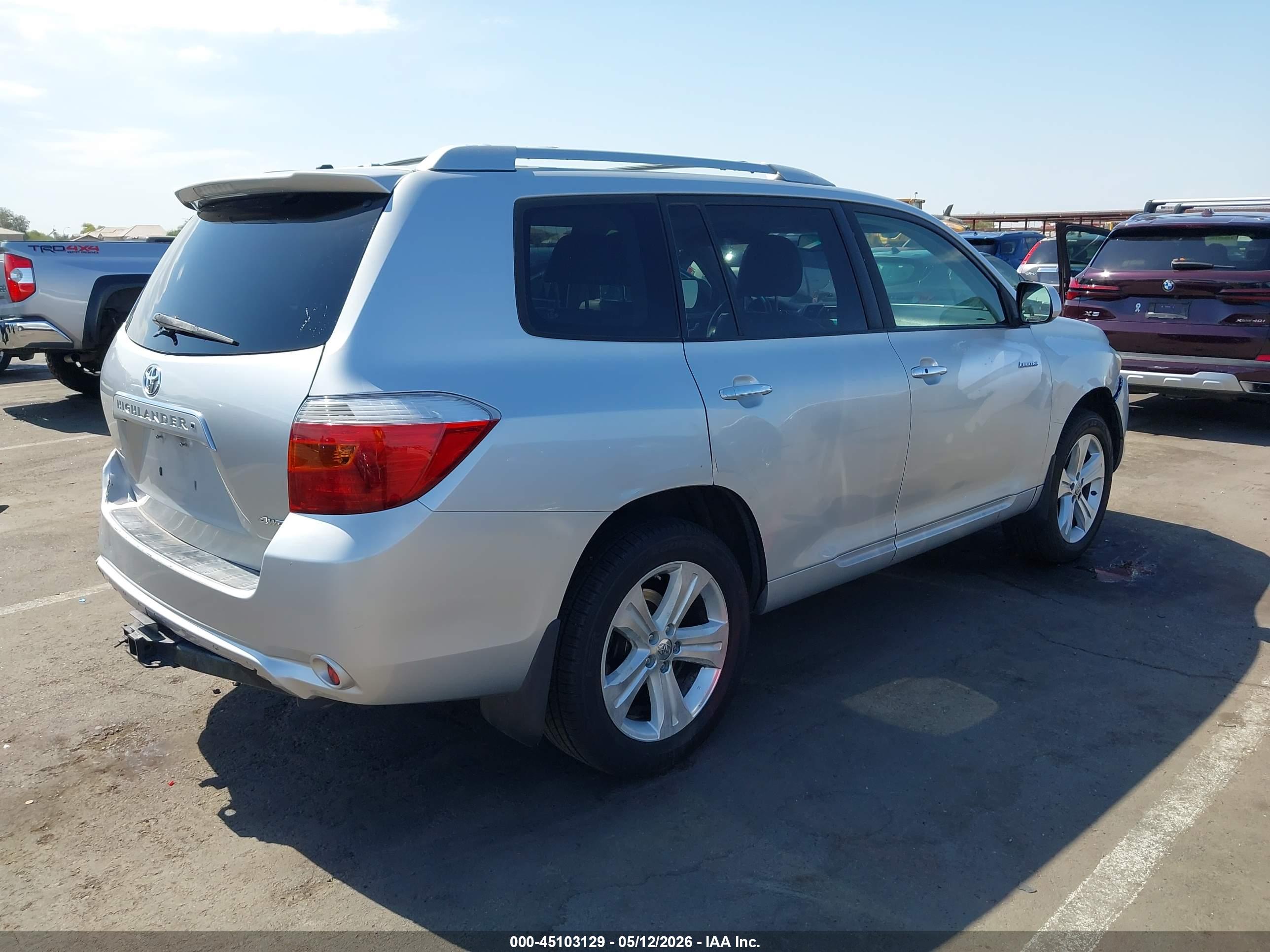 TOYOTA HIGHLANDER image 4