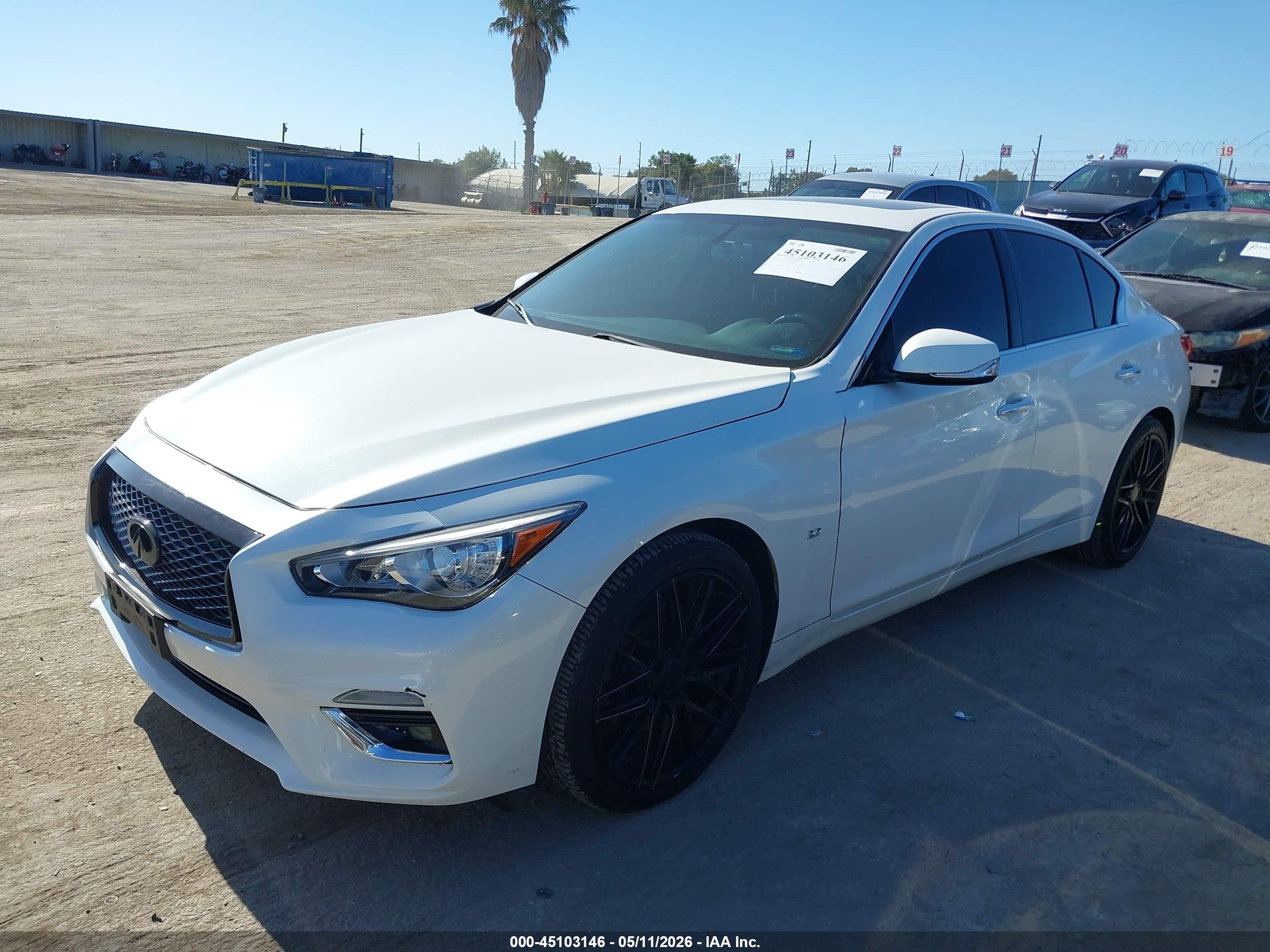 INFINITI Q50 image 2
