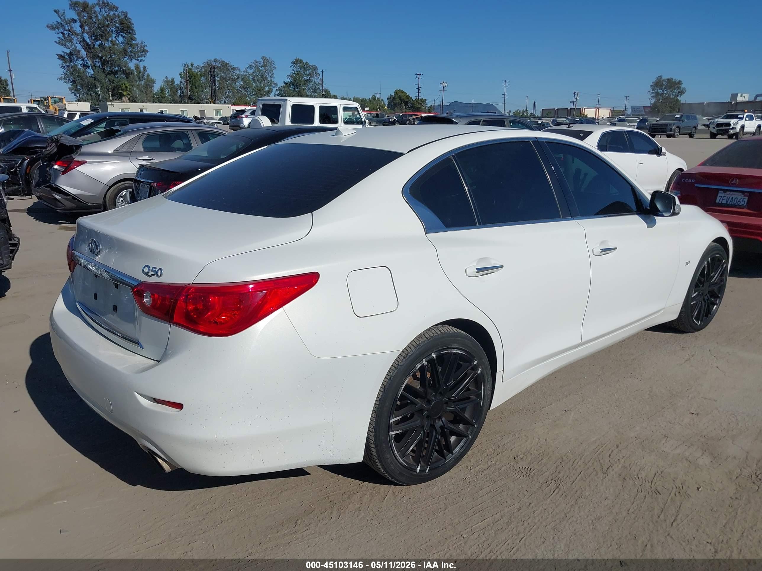 INFINITI Q50 image 4