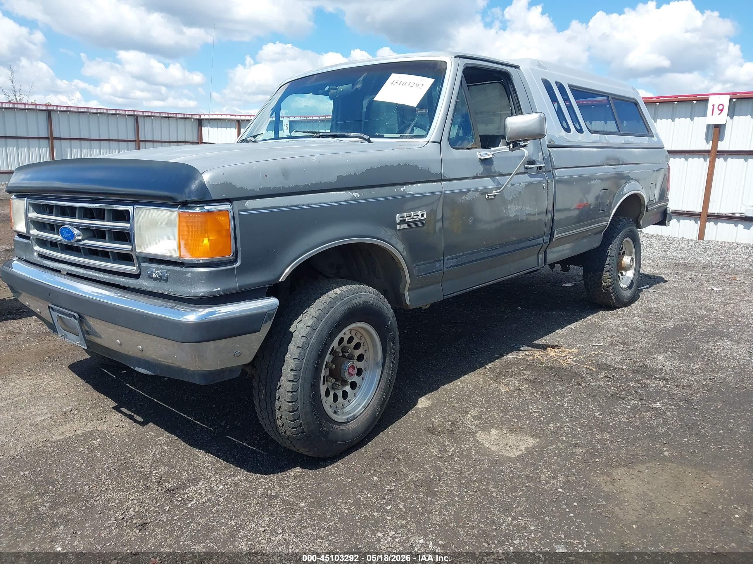 FORD F250 image 2