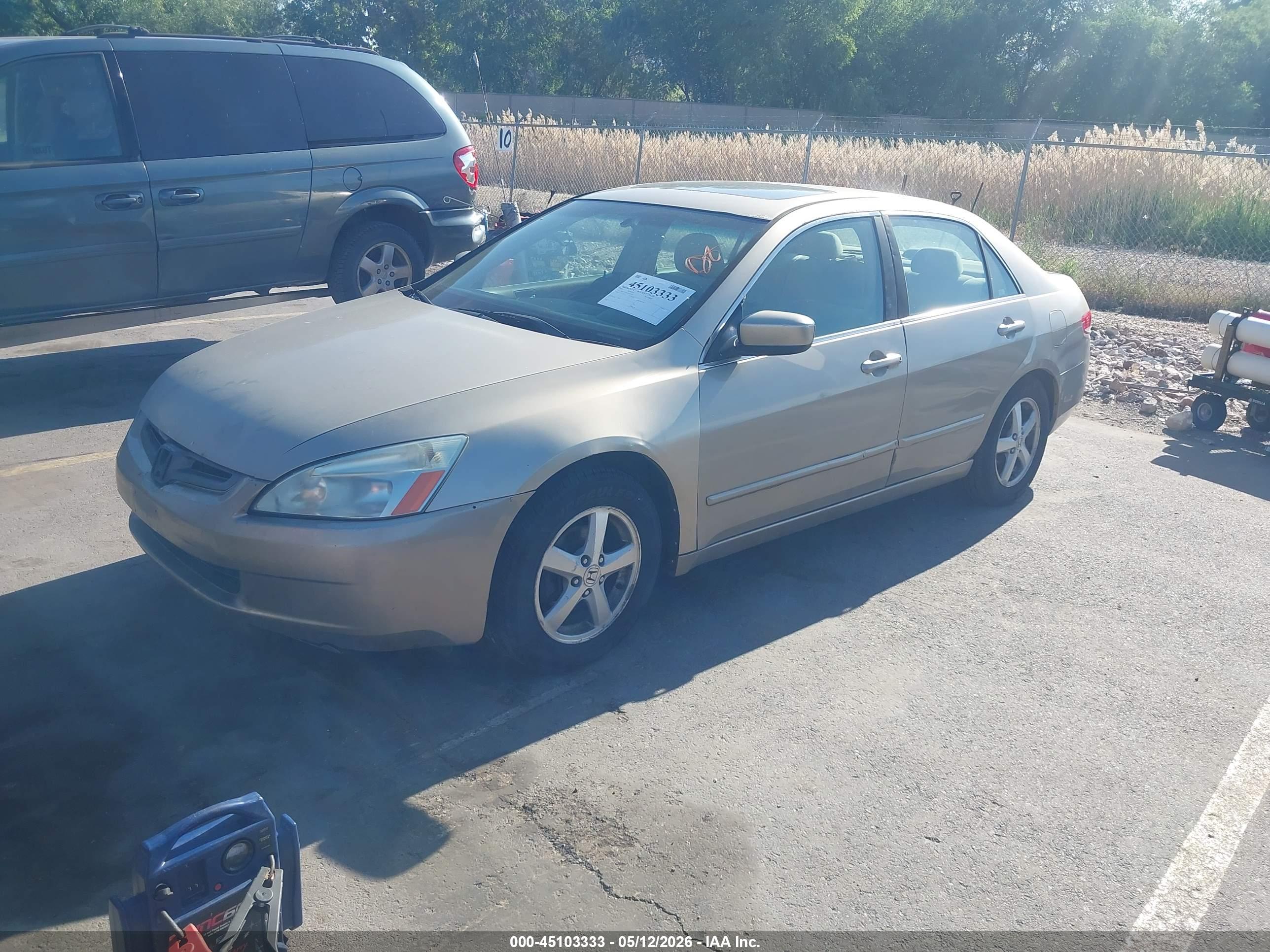 HONDA ACCORD image 2