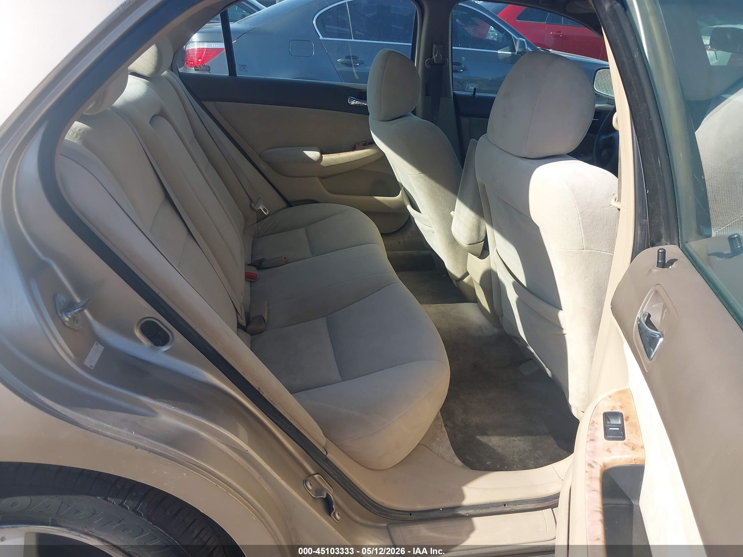 HONDA ACCORD image 8