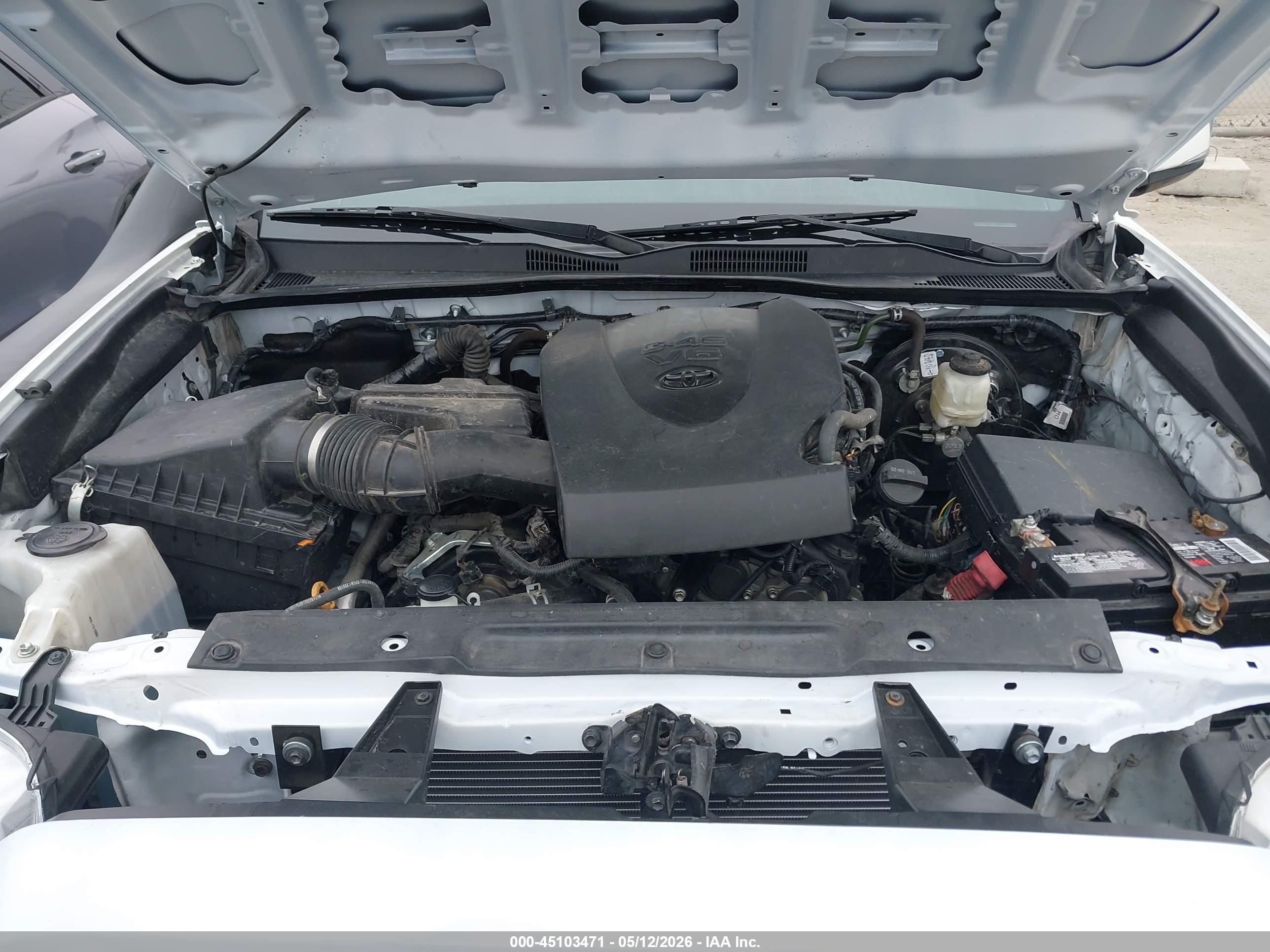 TOYOTA TACOMA image 10