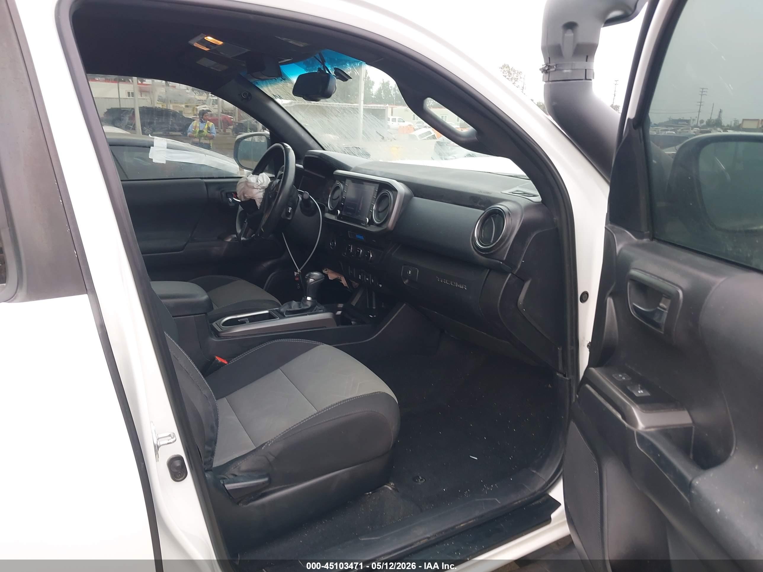 TOYOTA TACOMA image 5