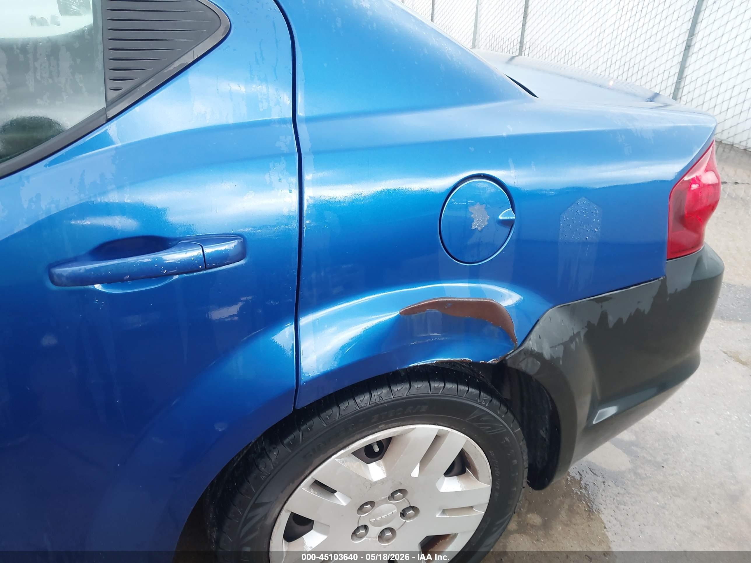 DODGE AVENGER image 6
