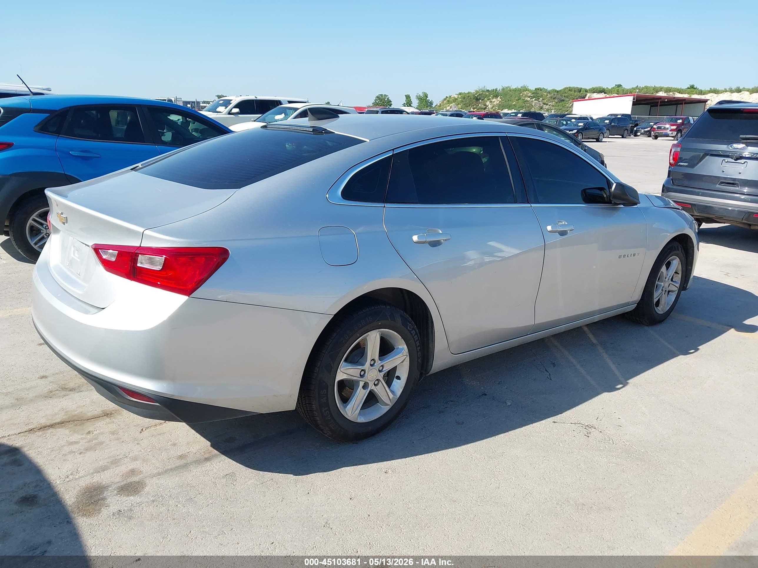 CHEVROLET MALIBU image 4