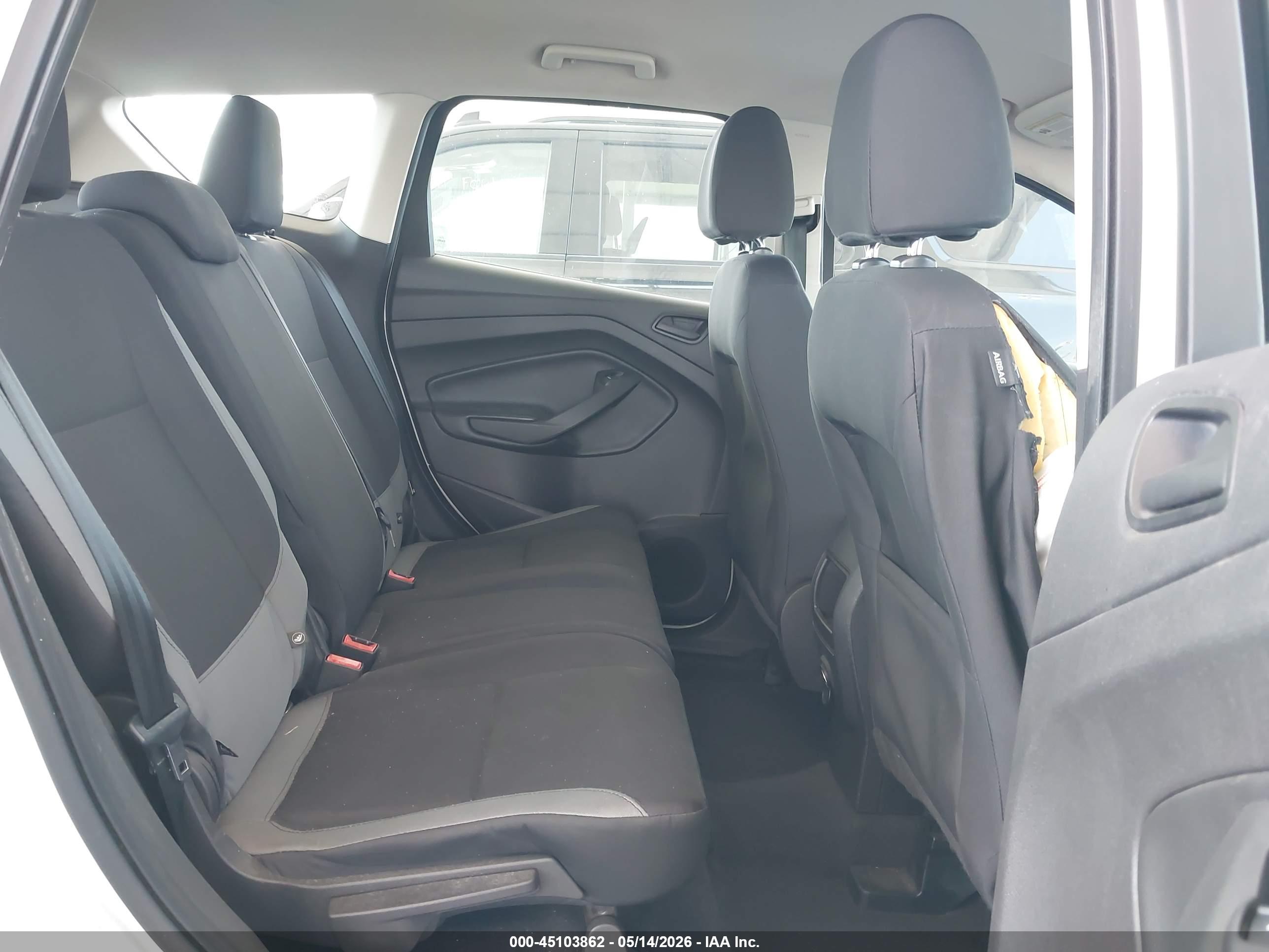 FORD ESCAPE image 8