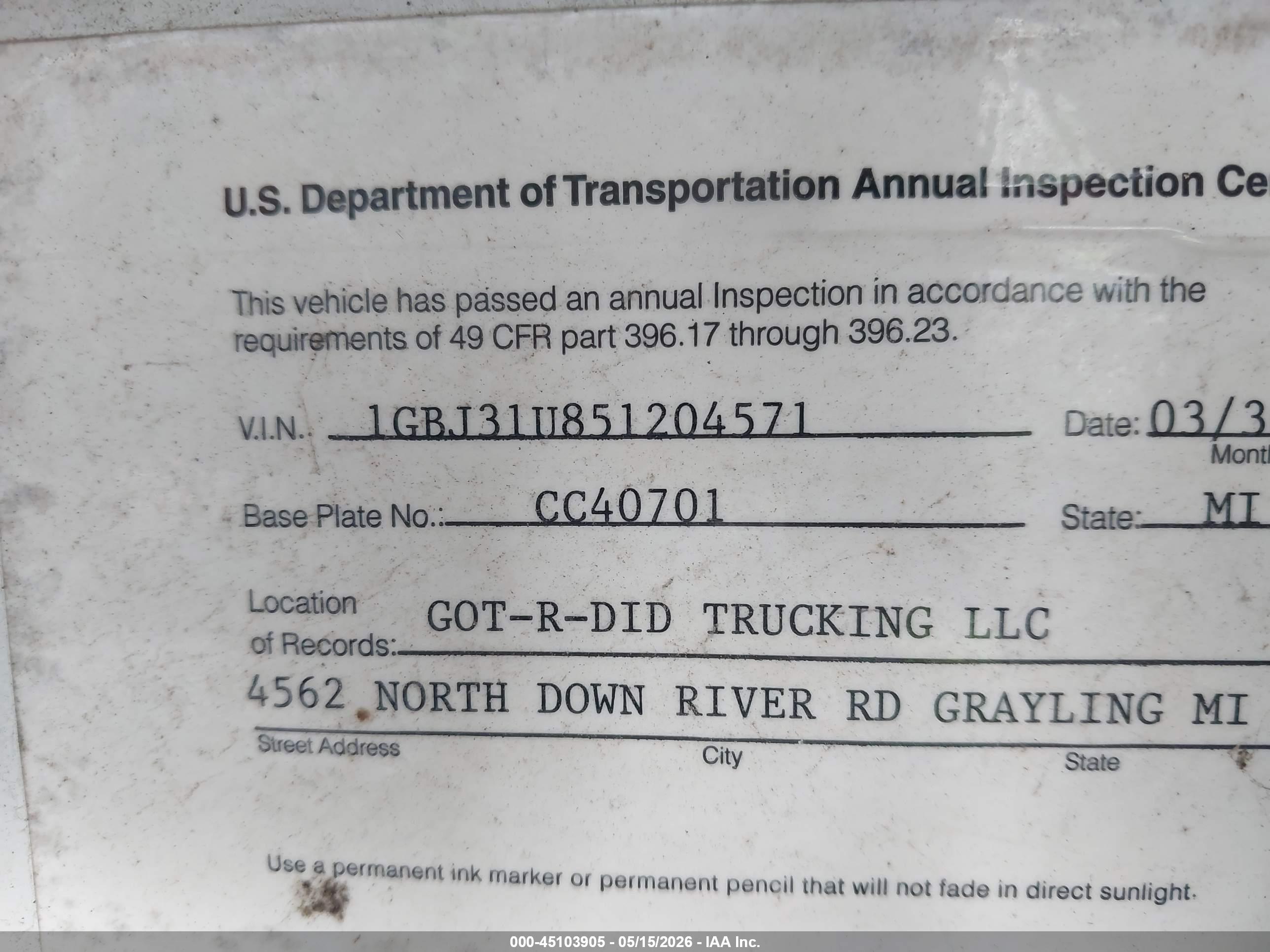 CHEVROLET EXPRESS image 9