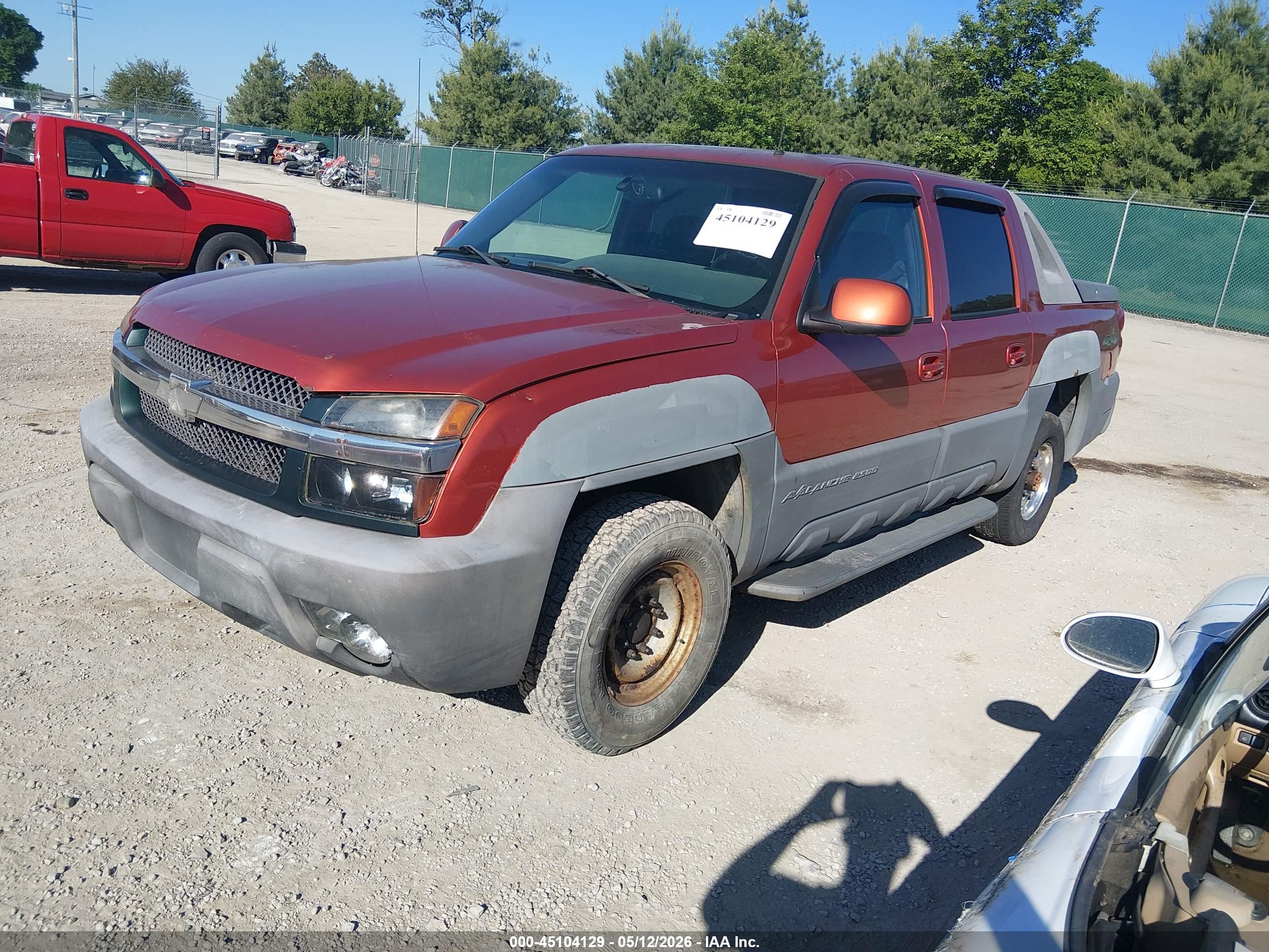 CHEVROLET AVALANCHE image 2