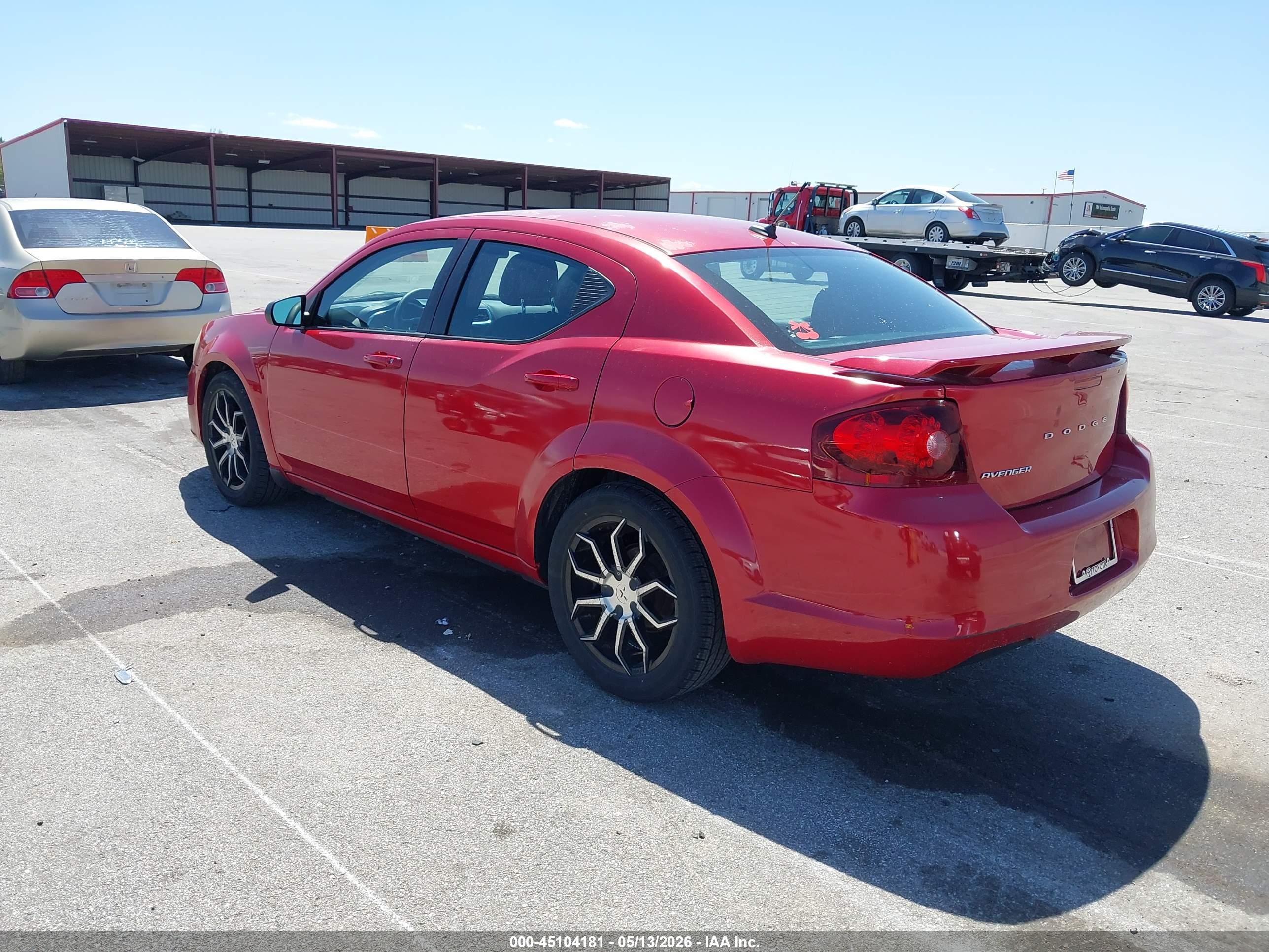 DODGE AVENGER image 3