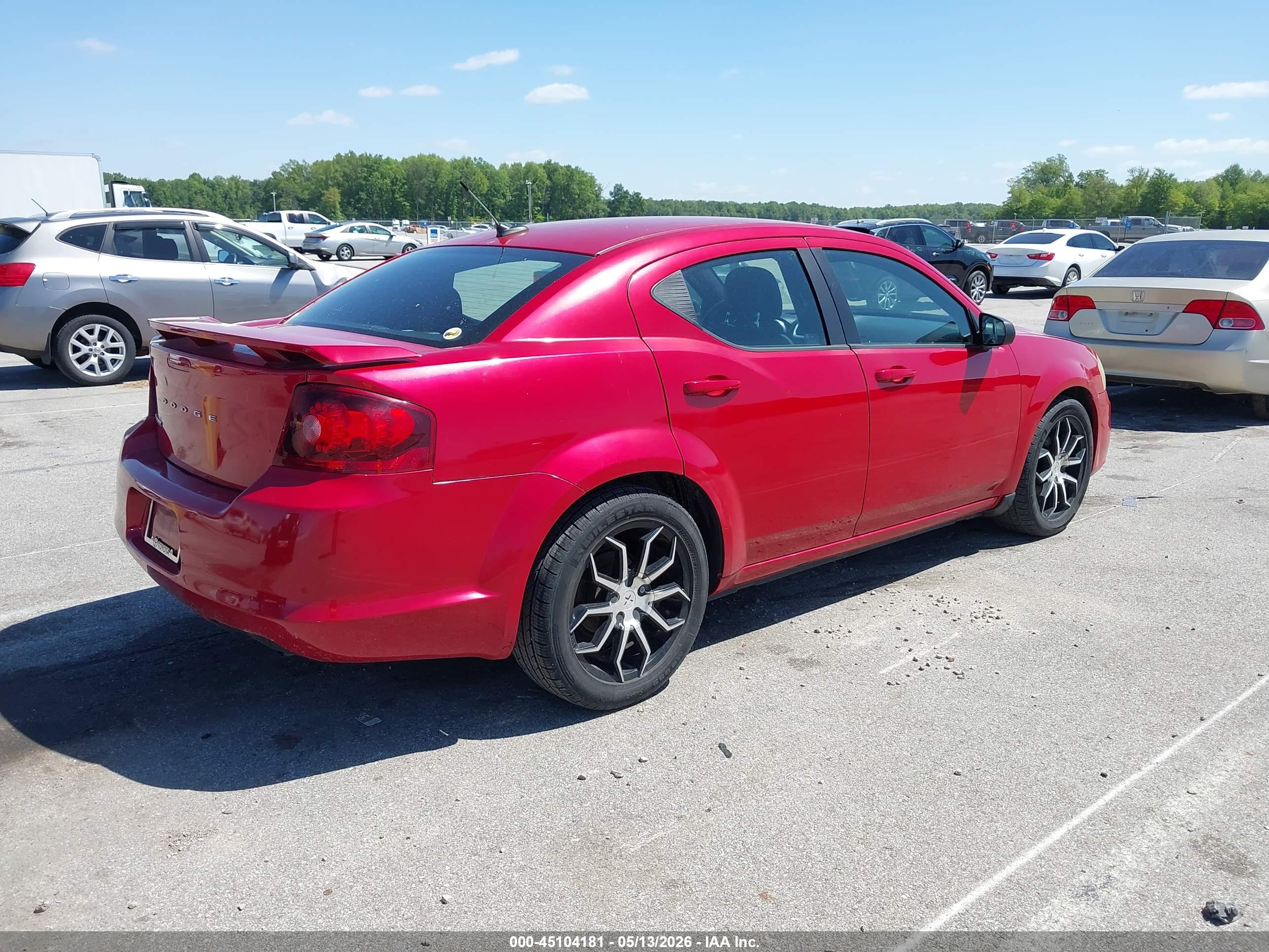 DODGE AVENGER image 4