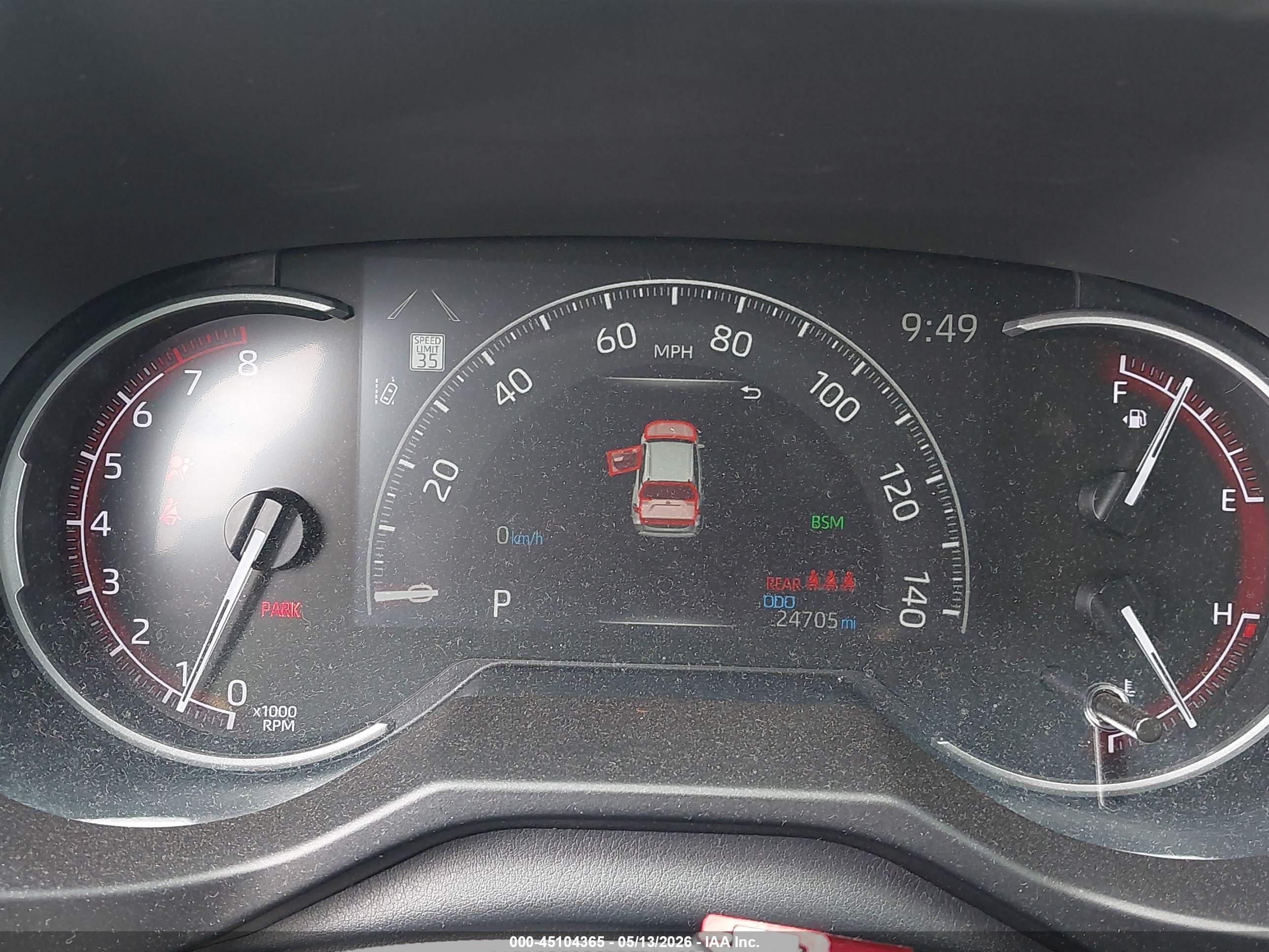 TOYOTA RAV4 image 7